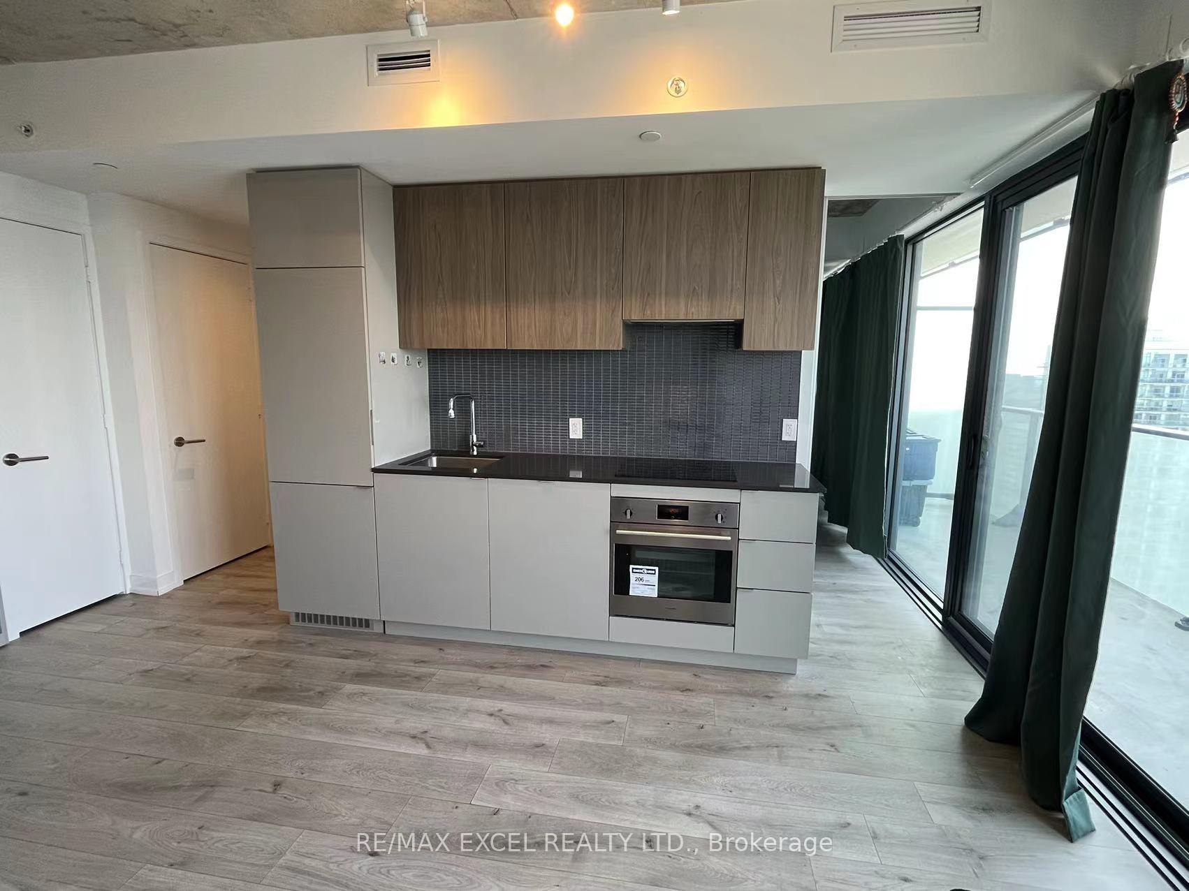 Photo 11 of Unit 3702, 161 Roehampton Avenue, Toronto, Mount Pleasant West — HOMEH