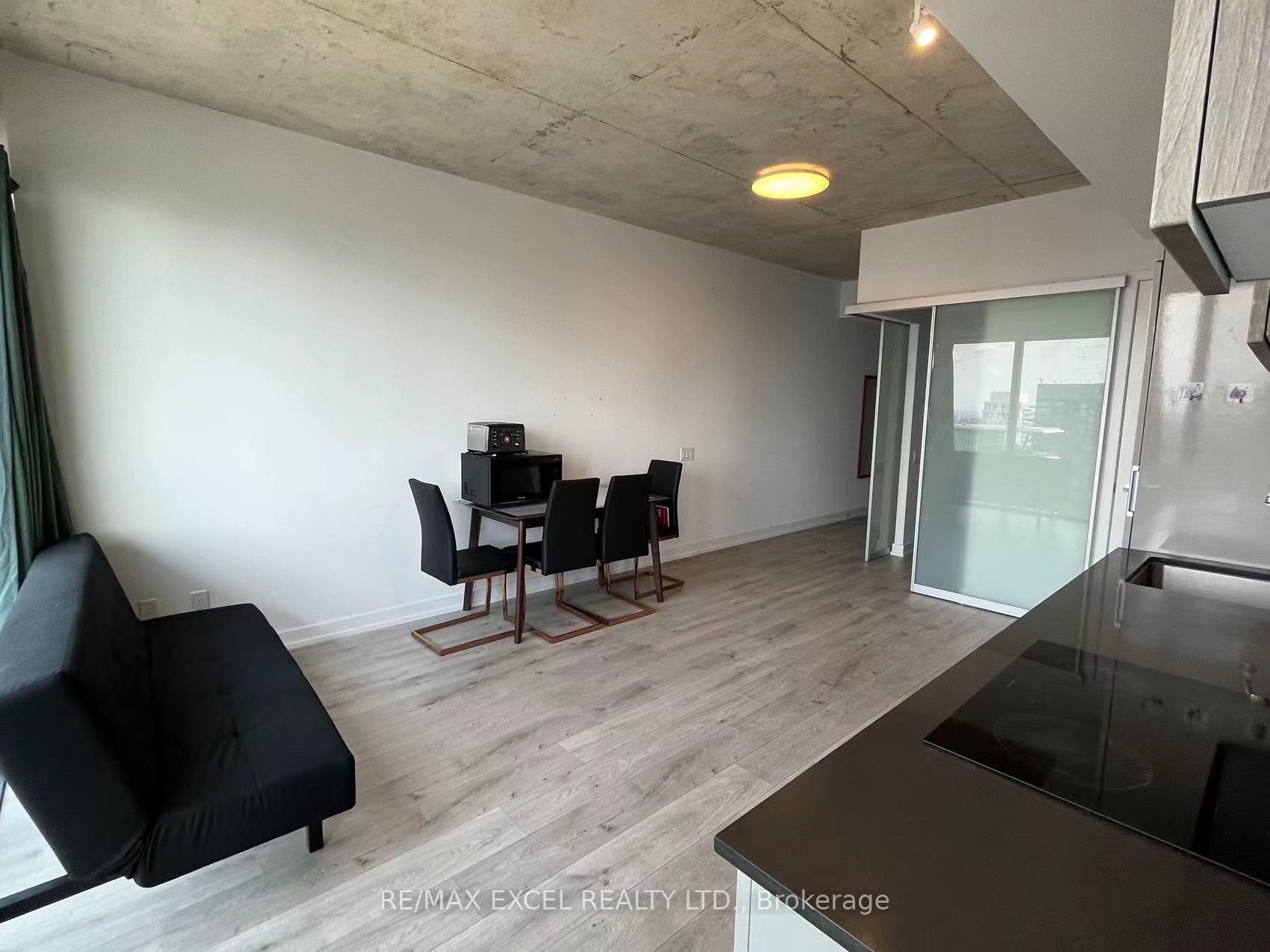 Photo 14 of Unit 3702, 161 Roehampton Avenue, Toronto, Mount Pleasant West — HOMEH