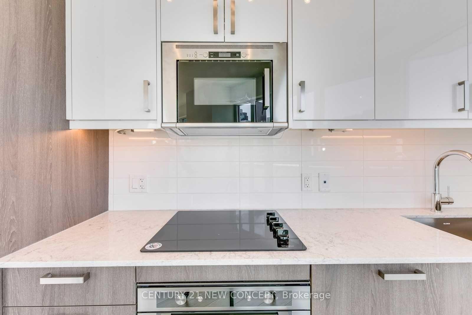 Photo 8 of Unit 3004, 77 Mutual Street, Toronto, Church-Yonge Corridor — HOMEH