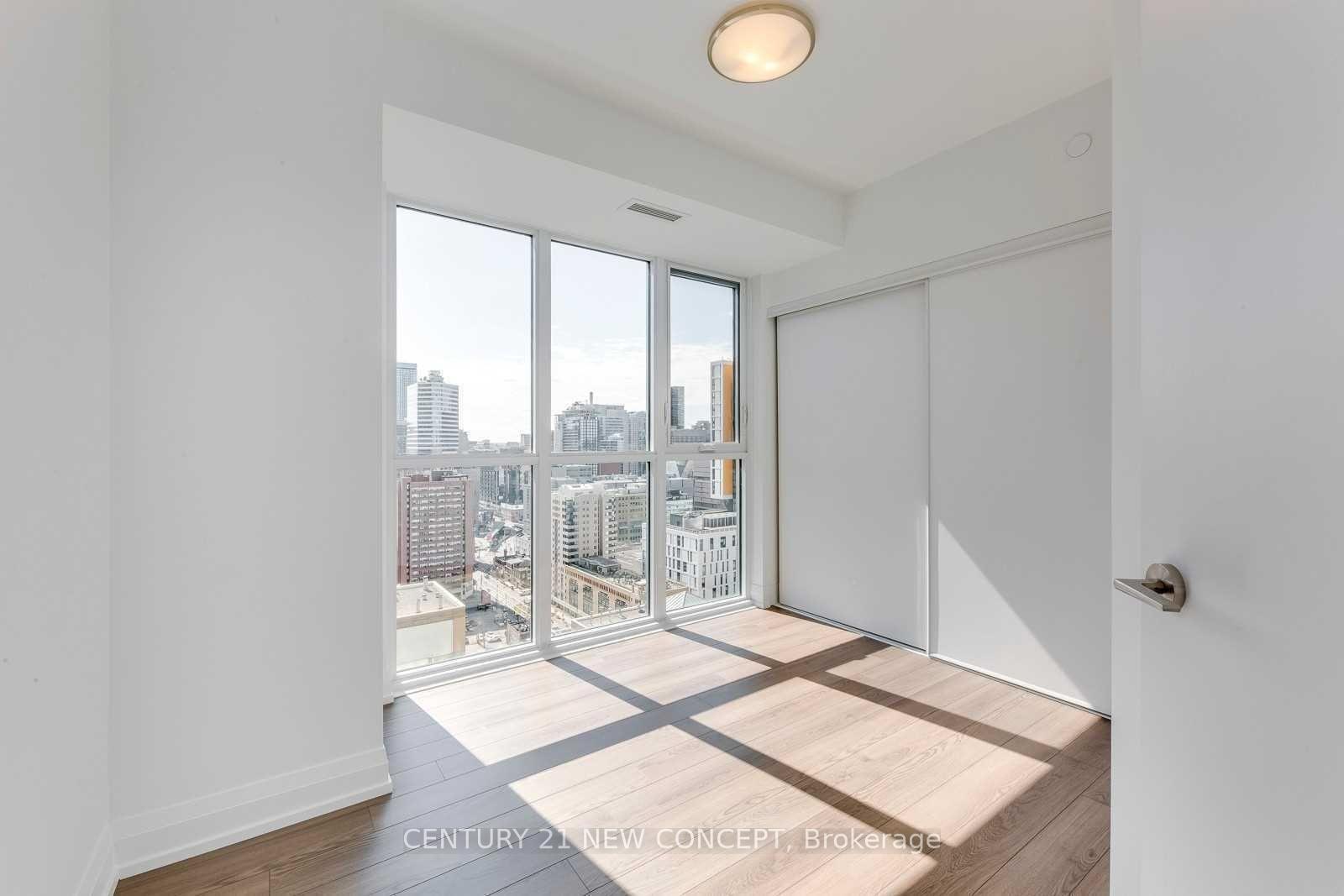 Photo 15 of Unit 3004, 77 Mutual Street, Toronto, Church-Yonge Corridor — HOMEH