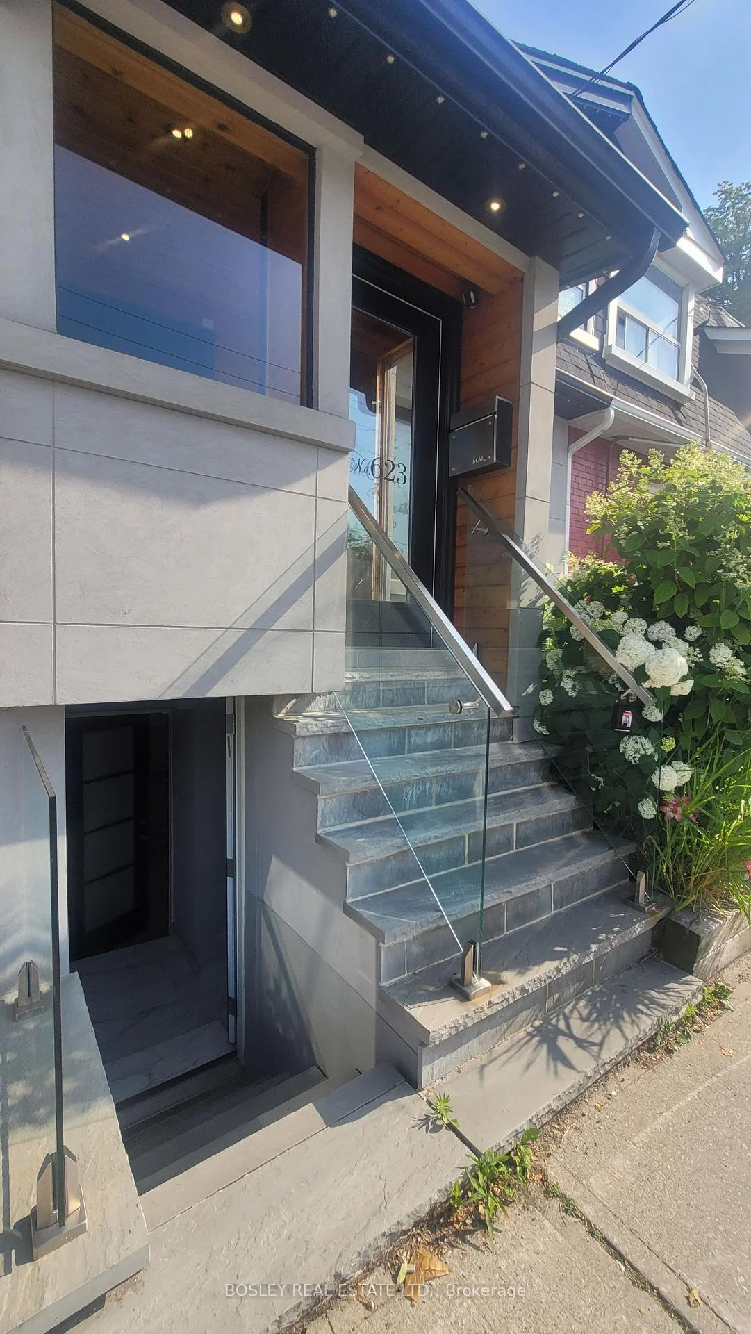 Photo 5 of Unit Lower Level, 623 Dupont Street, Toronto, The Annex — HOMEH