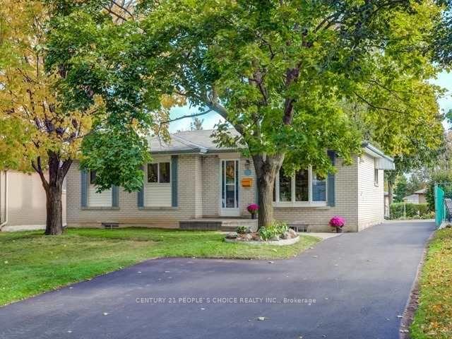 Photo of 13 Brookdale Crescent