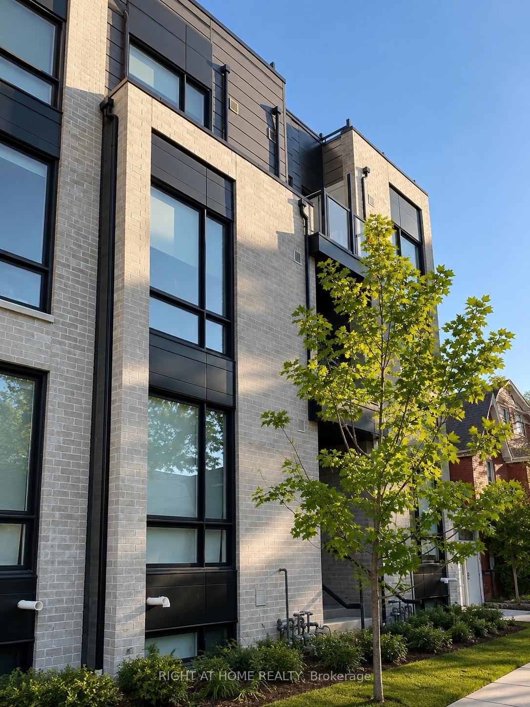 Photo 1 of Unit 9, 51 Florence Street, Toronto, Little Portugal — HOMEH
