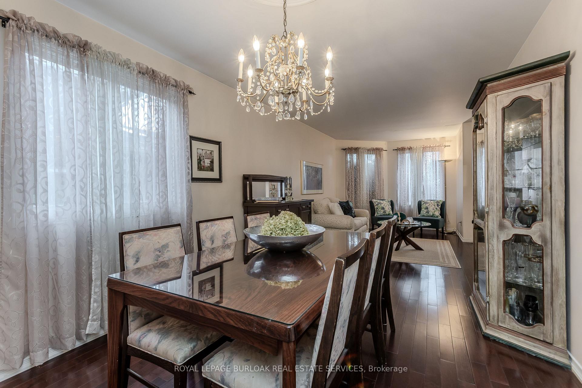 Photo 11 of 12 Branthaven Drive, Hamilton, Stoney Creek Mountain — HOMEH