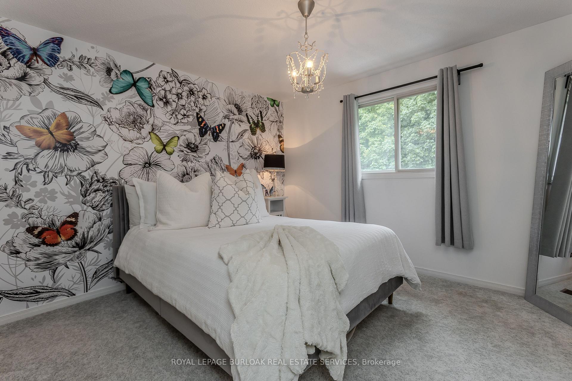 Photo 25 of 12 Branthaven Drive, Hamilton, Stoney Creek Mountain — HOMEH