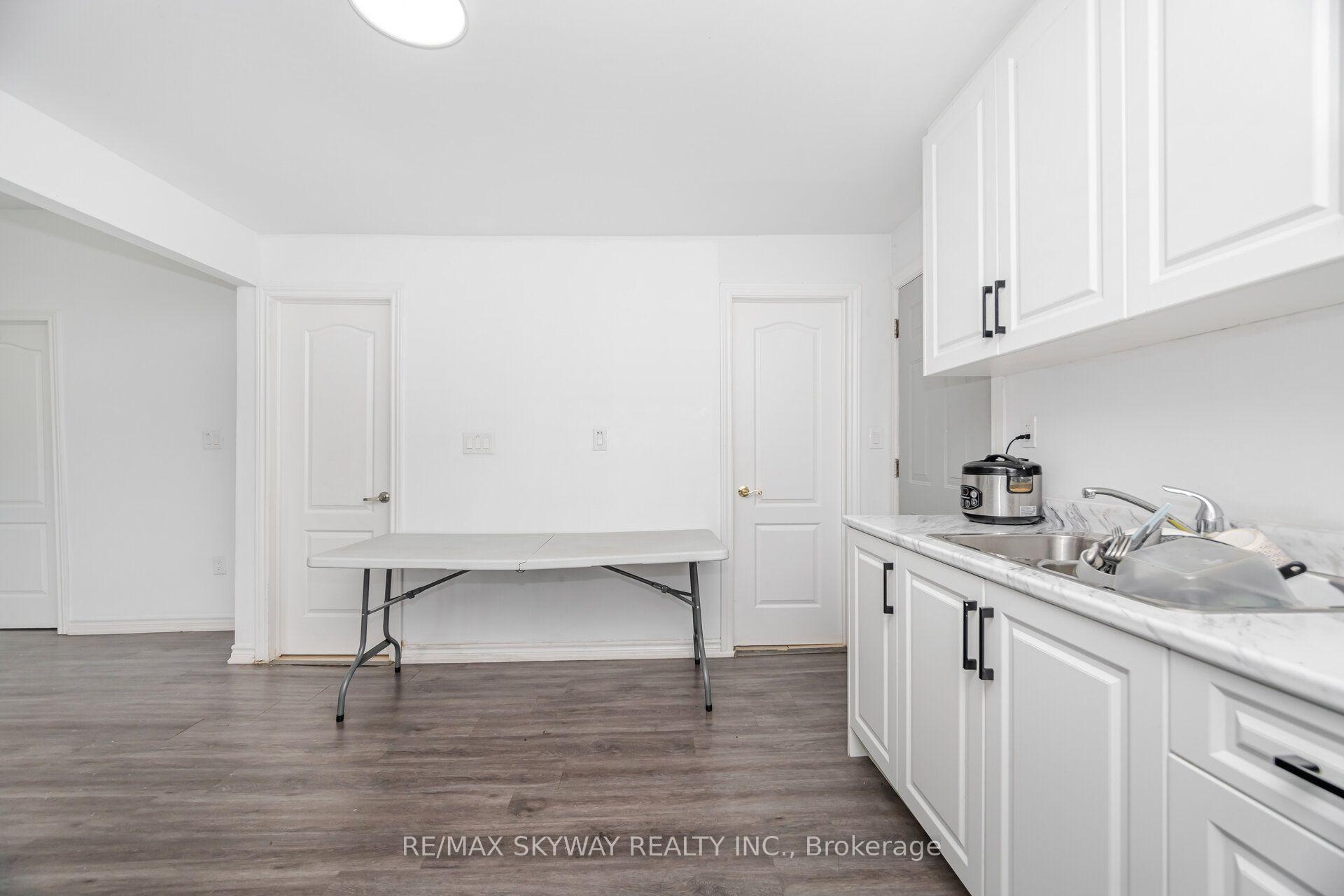 Photo 19 of 4754 First Avenue, Niagara Falls, Cherrywood — HOMEH