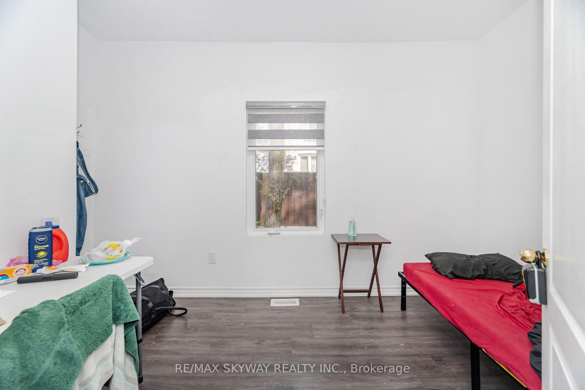 Photo 28 of 4754 First Avenue, Niagara Falls, Cherrywood — HOMEH