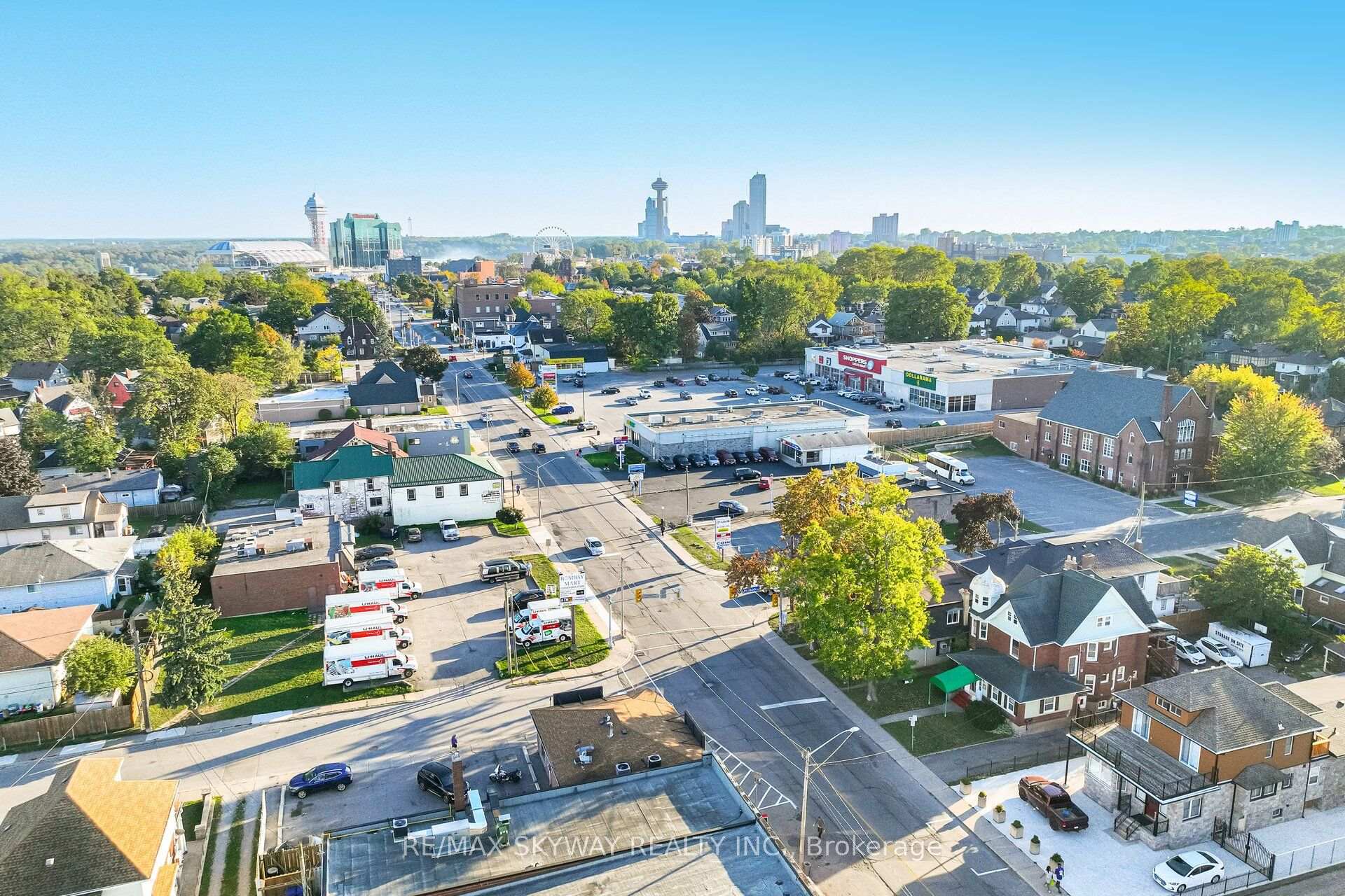 Photo 41 of 4754 First Avenue, Niagara Falls, Cherrywood — HOMEH