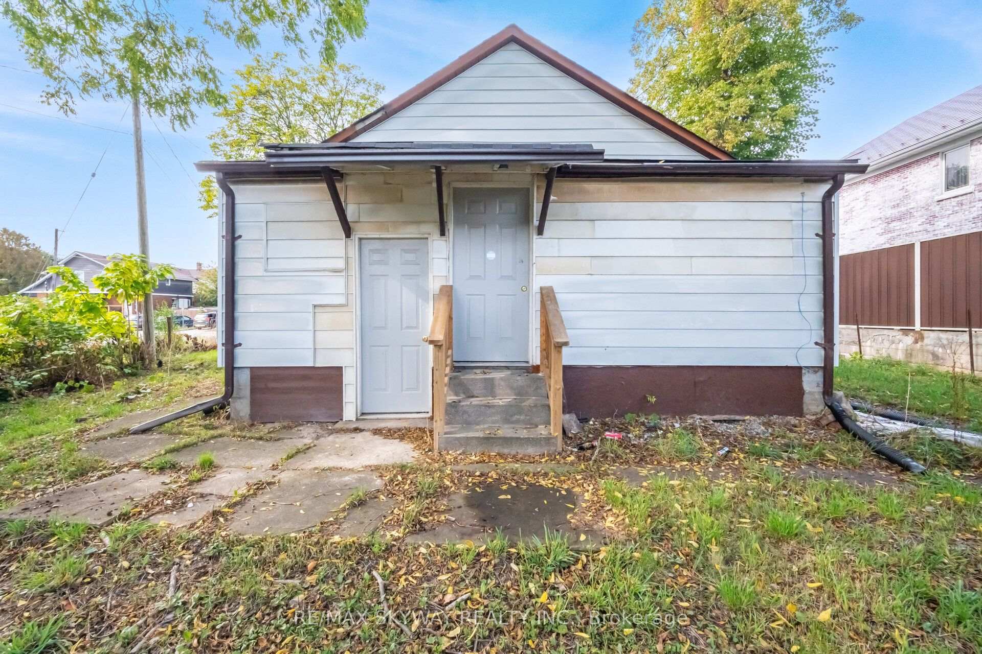 Photo 49 of 4754 First Avenue, Niagara Falls, Cherrywood — HOMEH