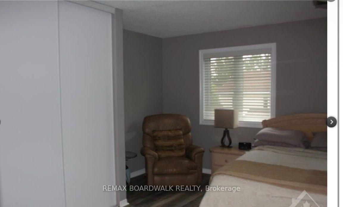 Photo 23 of 509 Lawler Crescent, Ottawa, Chatelaine Village — HOMEH