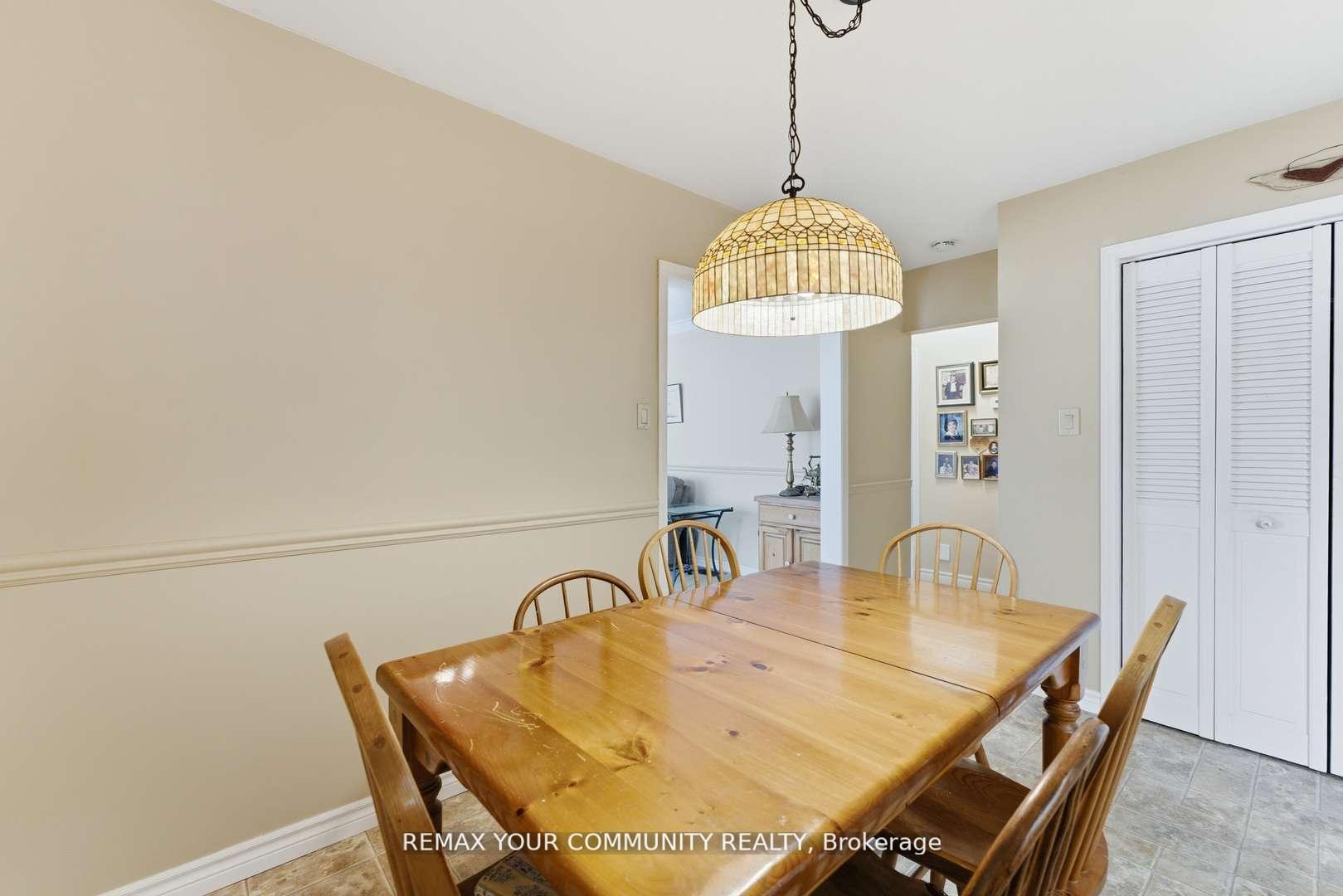 Photo 7 of 154 Hollingsworth Drive, King, King City — HOMEH