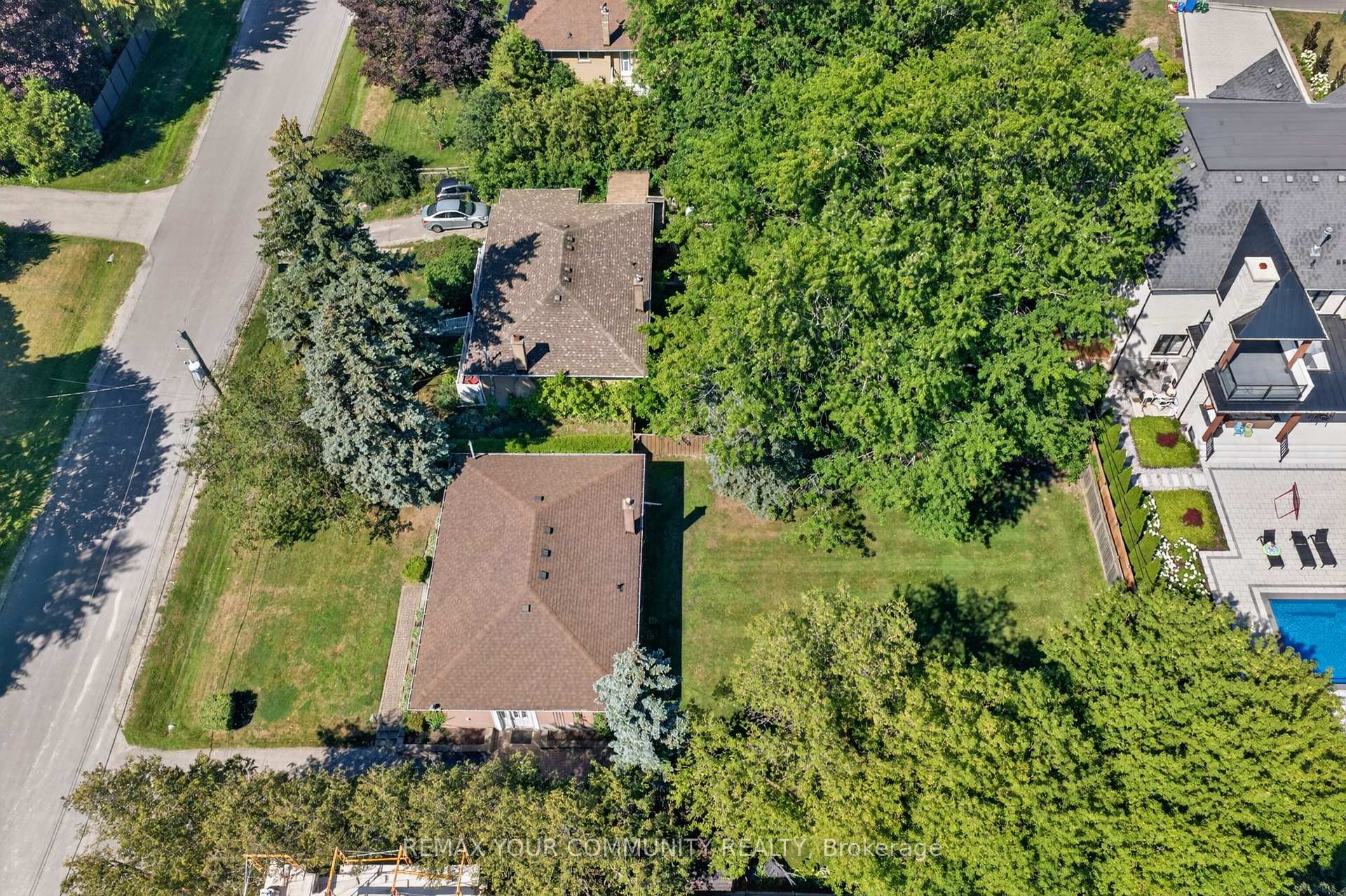 Photo 38 of 154 Hollingsworth Drive, King, King City — HOMEH