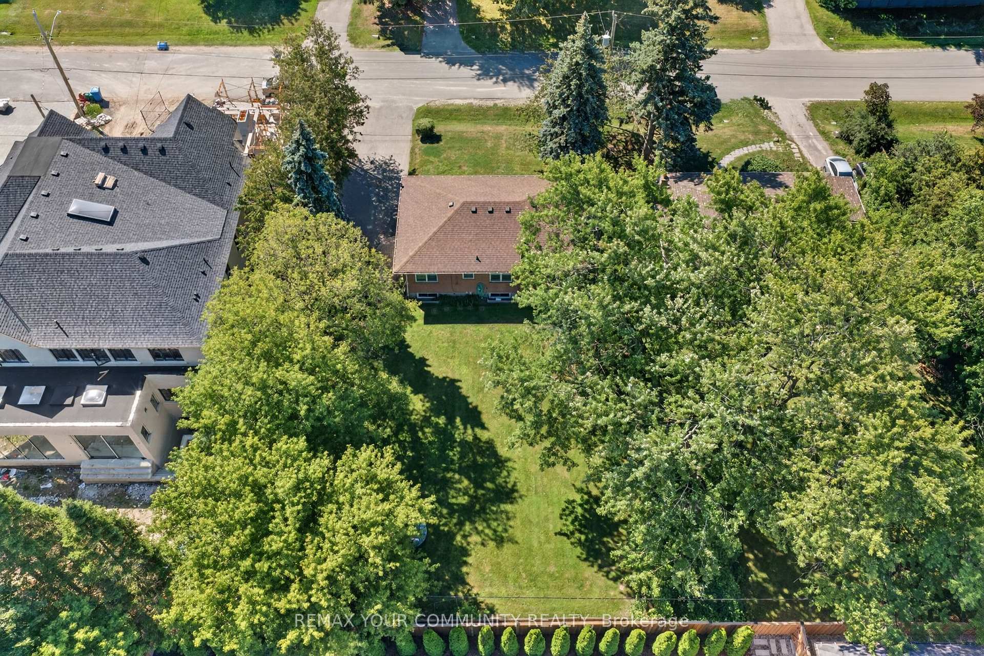 Photo 40 of 154 Hollingsworth Drive, King, King City — HOMEH