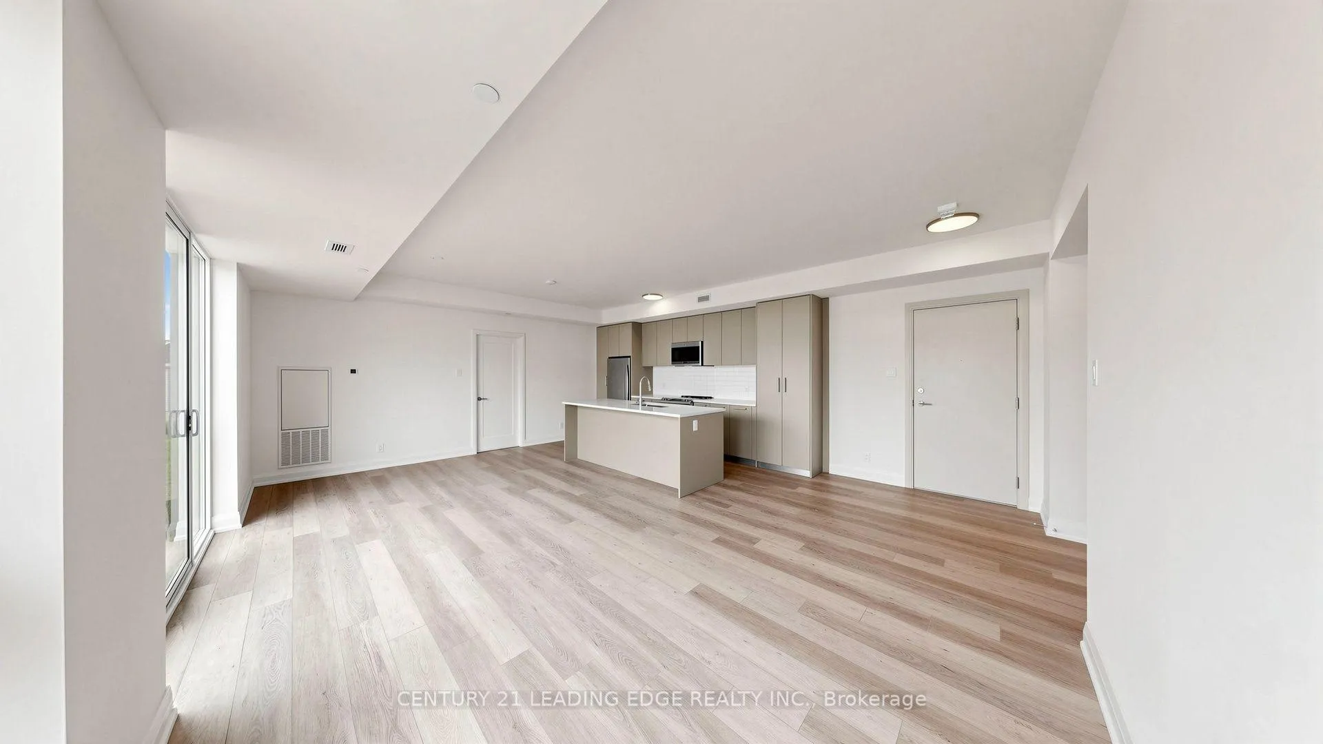 Photo 4 of Unit Ph6, 101 Cathedral High St Street, Markham, Cathedraltown — HOMEH