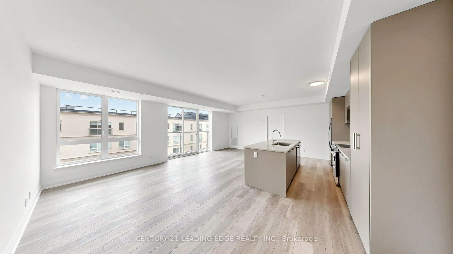 Photo 5 of Unit Ph6, 101 Cathedral High St Street, Markham, Cathedraltown — HOMEH