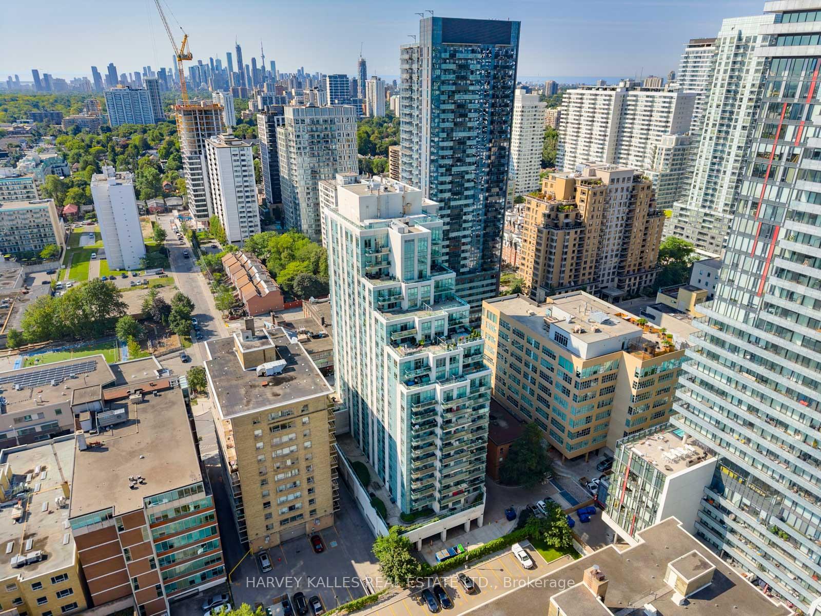 Photo 21 of Unit PH303, 212 Eglinton Avenue E, Toronto, Mount Pleasant West — HOMEH