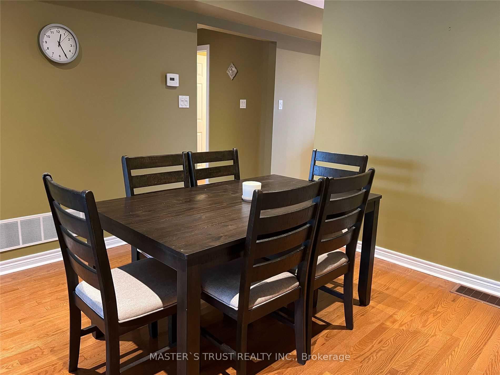 Photo 11 of 6 Dunkeld Way, Markham, Royal Orchard — HOMEH