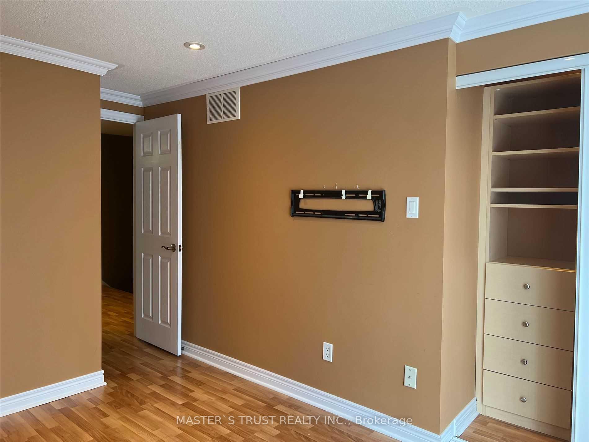 Photo 22 of 6 Dunkeld Way, Markham, Royal Orchard — HOMEH