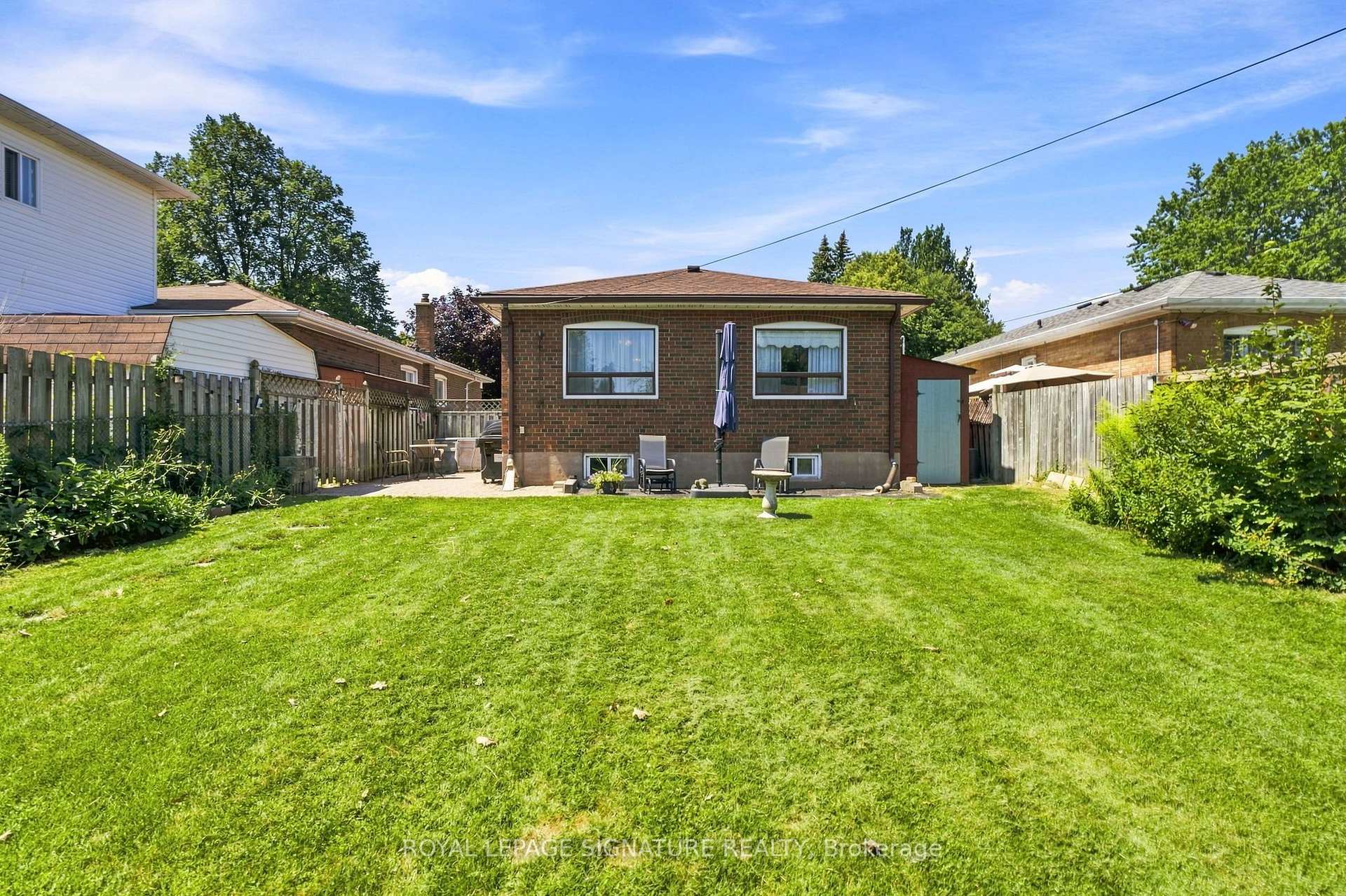 Photo 23 of 29 Chandler Drive, Scarborough, Woburn — HOMEH