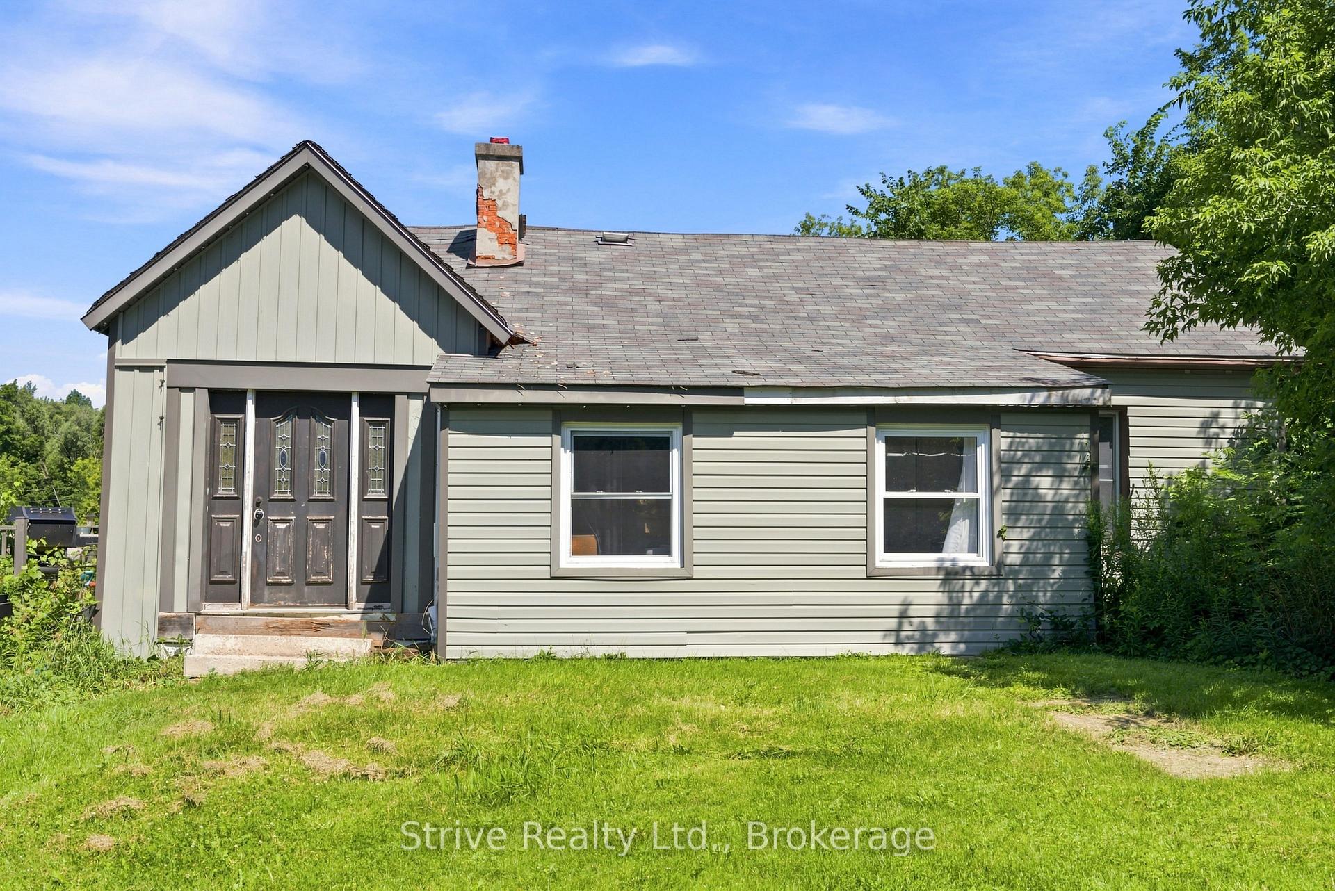Photo 2 of 916 King George Street, Cavan Monaghan, Cavan Twp — HOMEH