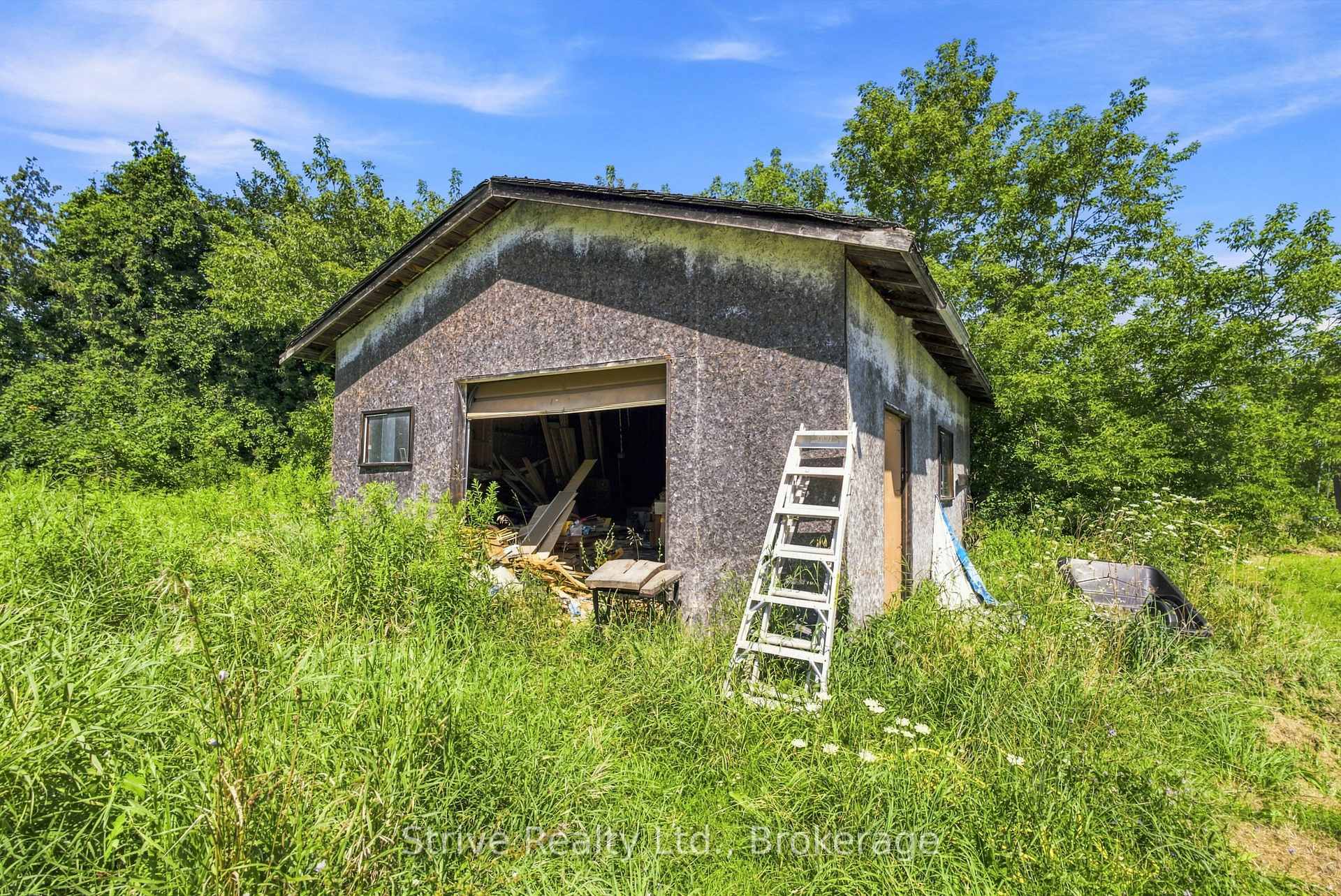 Photo 10 of 916 King George Street, Cavan Monaghan, Cavan Twp — HOMEH
