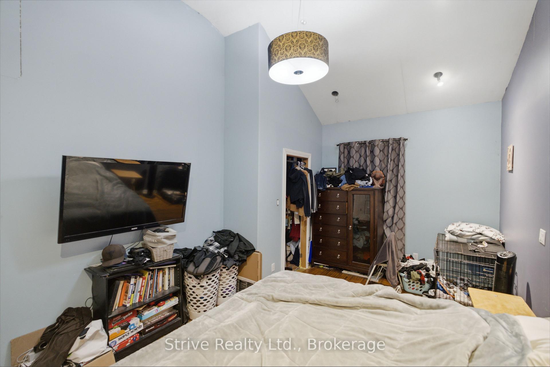 Photo 12 of 916 King George Street, Cavan Monaghan, Cavan Twp — HOMEH