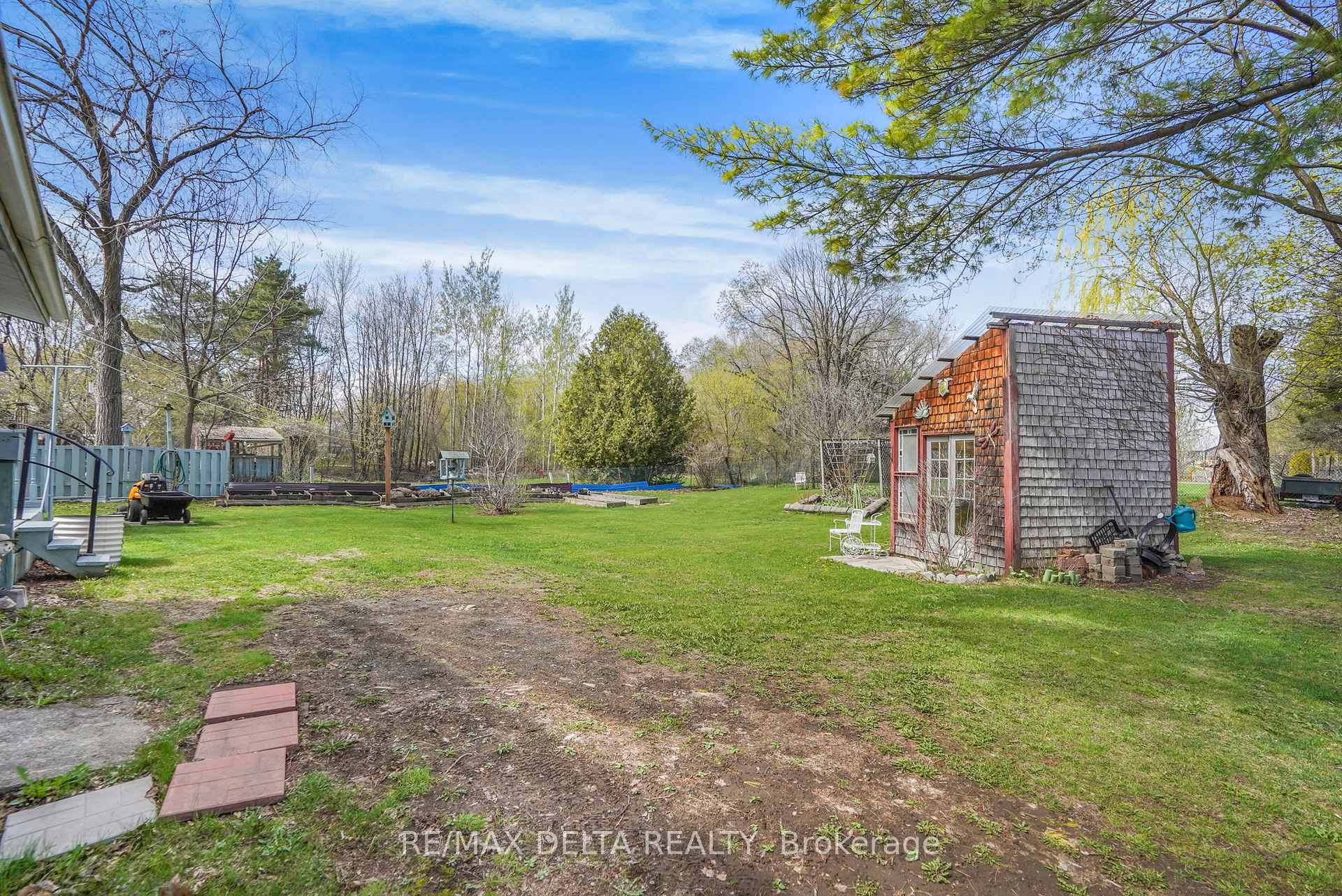 Photo 8 of 132 High Street, Champlain, Vankleek Hill — HOMEH