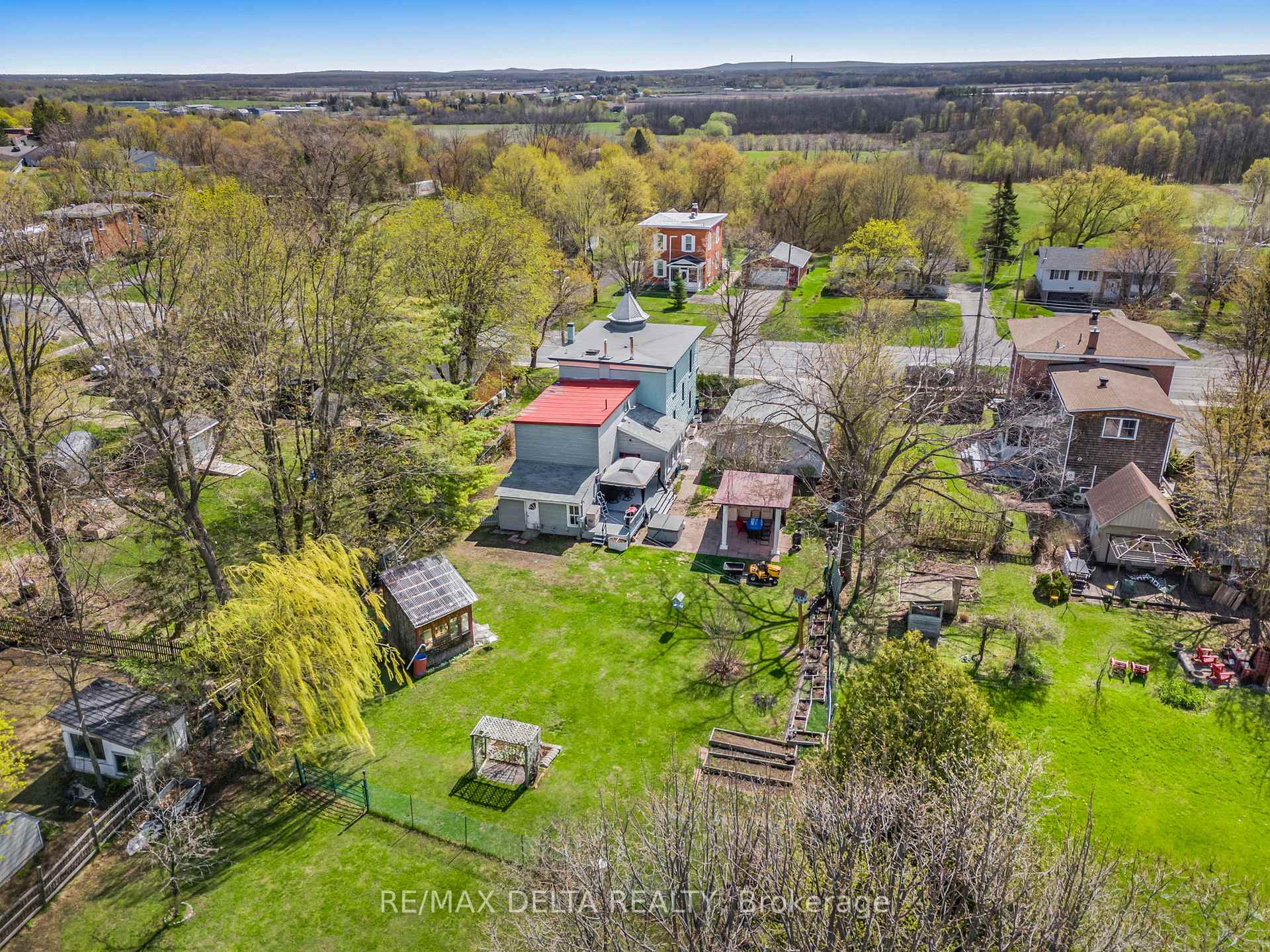 Photo 14 of 132 High Street, Champlain, Vankleek Hill — HOMEH