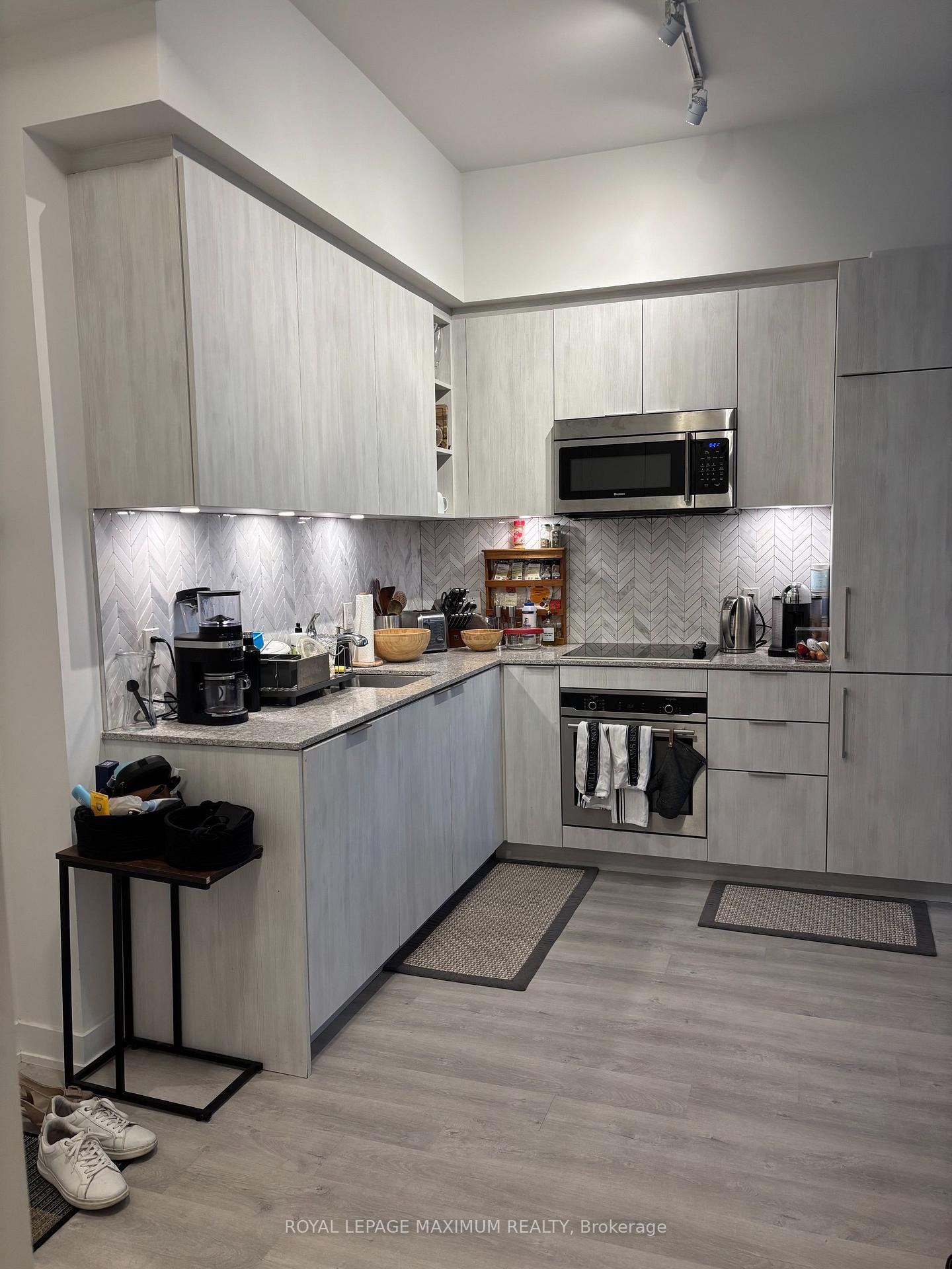 Photo 8 of Unit 7, 50 Ordnance Street, Toronto, Niagara — HOMEH