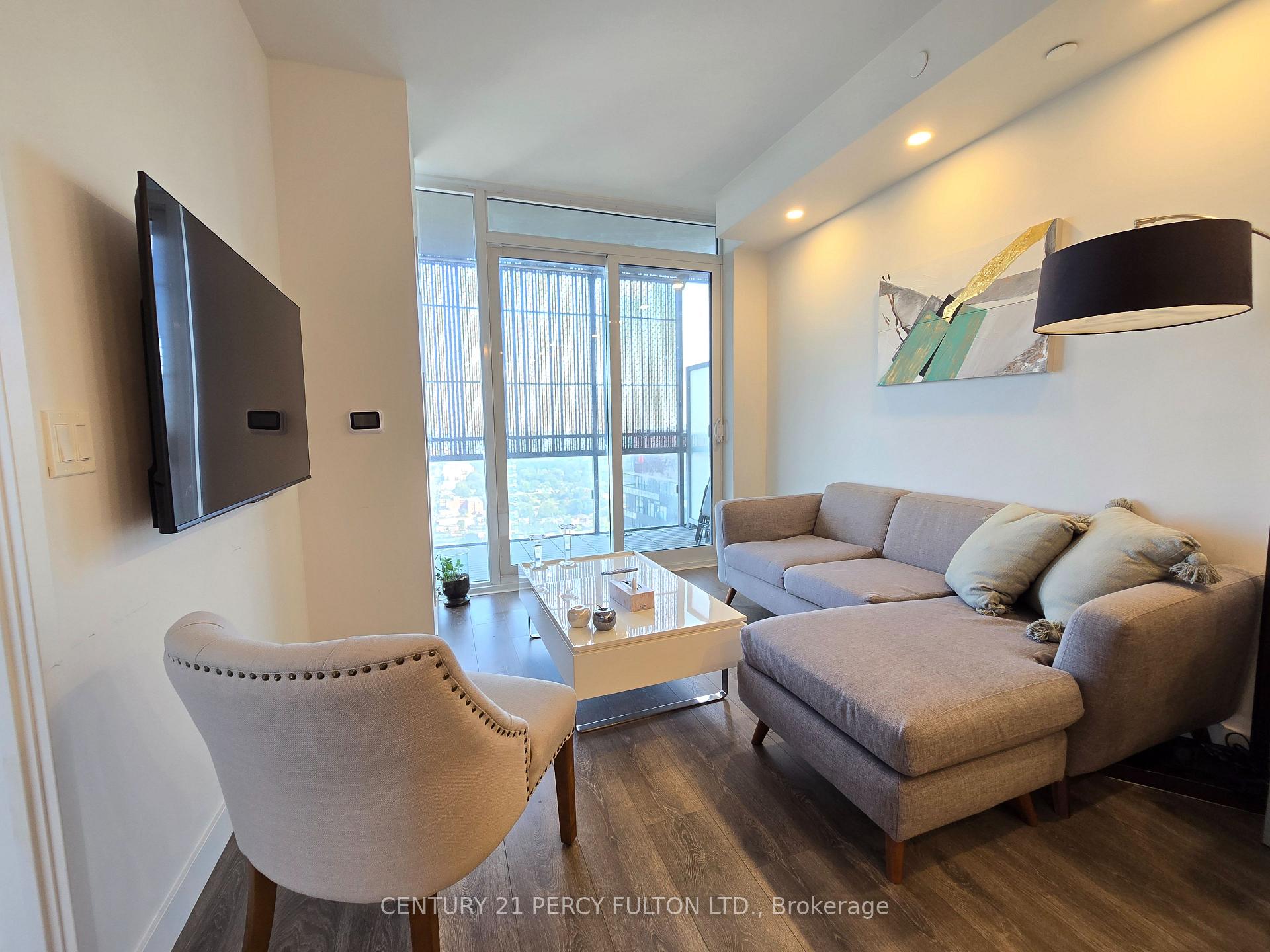 Photo 7 of Unit 3406, 8 Eglinton Avenue E, Toronto, Mount Pleasant West — HOMEH