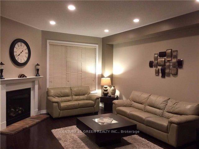 Photo 3 of 37 Aird Court, Milton, Scott — HOMEH