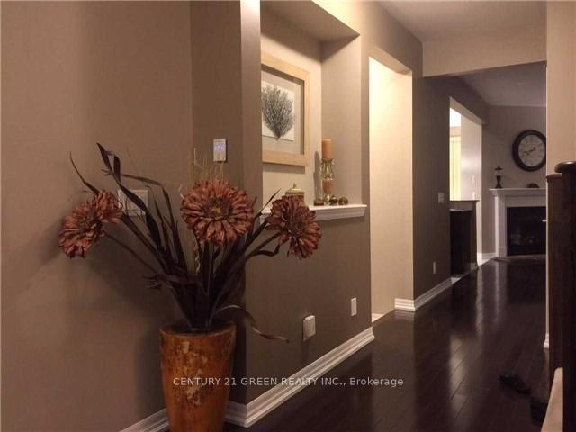 Photo 10 of 37 Aird Court, Milton, Scott — HOMEH