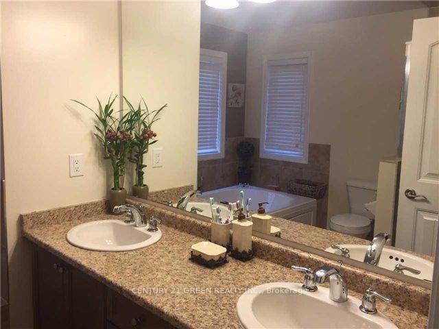 Photo 19 of 37 Aird Court, Milton, Scott — HOMEH