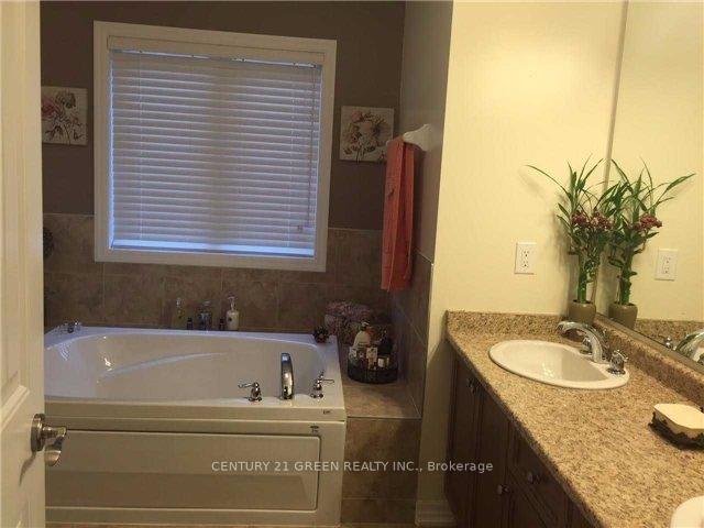 Photo 22 of 37 Aird Court, Milton, Scott — HOMEH