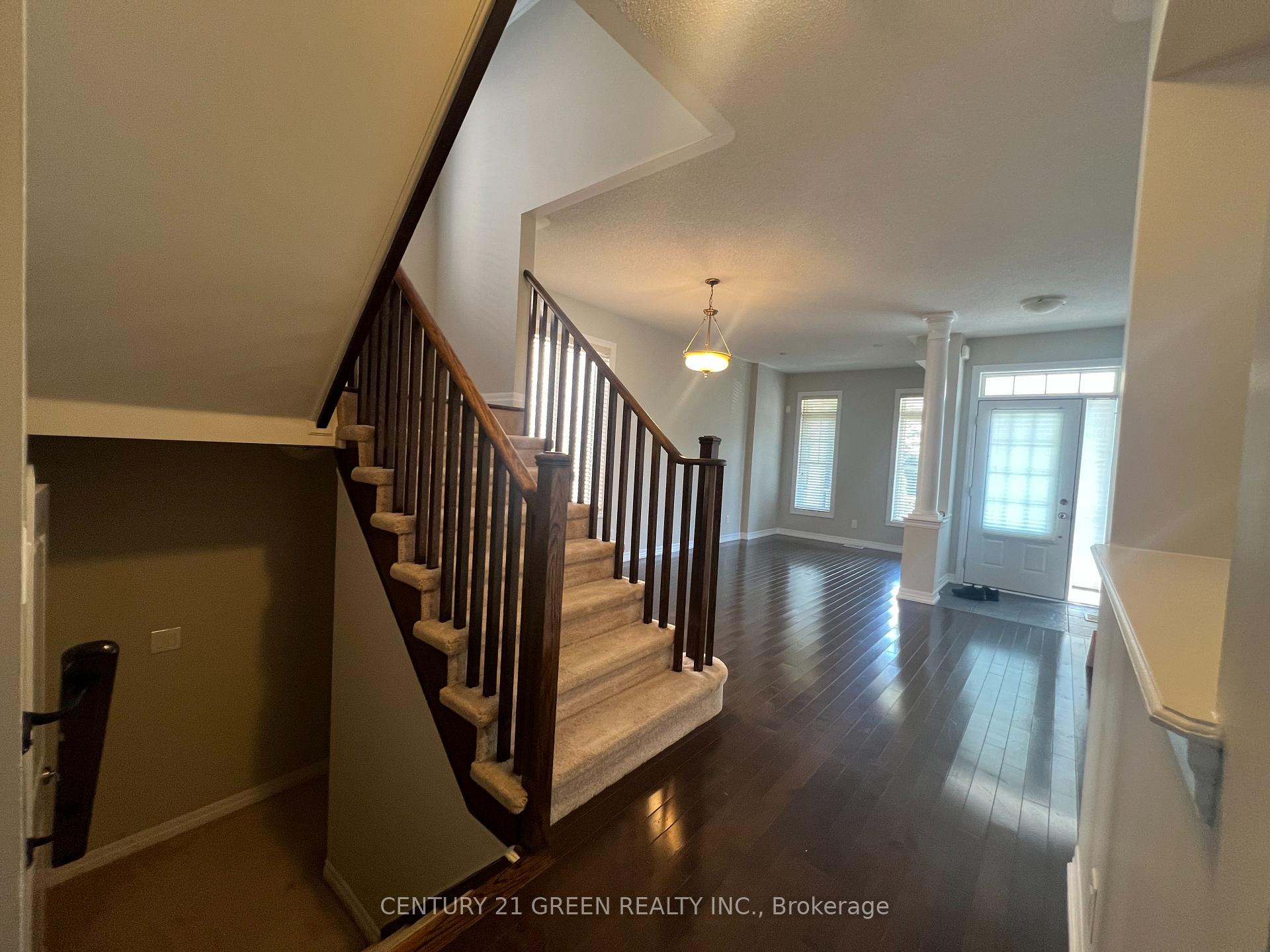 Photo 7 of 37 Aird Court, Milton, Scott — HOMEH