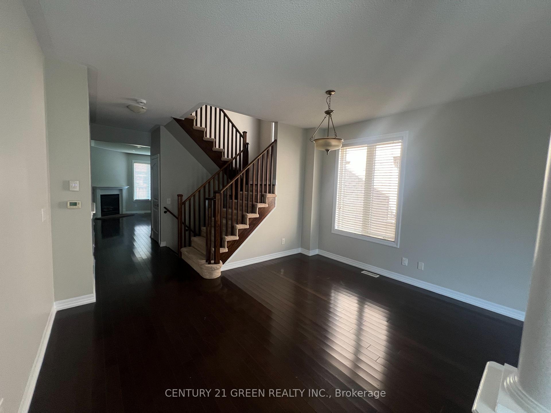 Photo 9 of 37 Aird Court, Milton, Scott — HOMEH