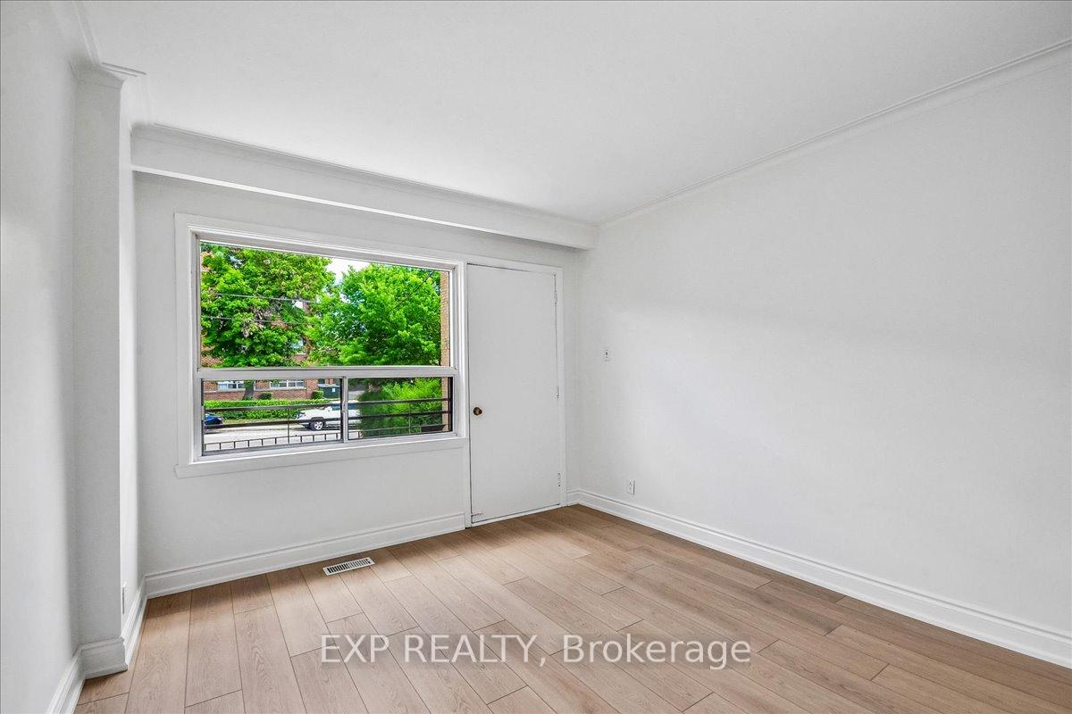 Photo 5 of 346 Westmount Avenue, Toronto, Oakwood Village — HOMEH