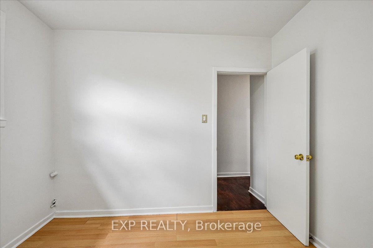 Photo 20 of 346 Westmount Avenue, Toronto, Oakwood Village — HOMEH