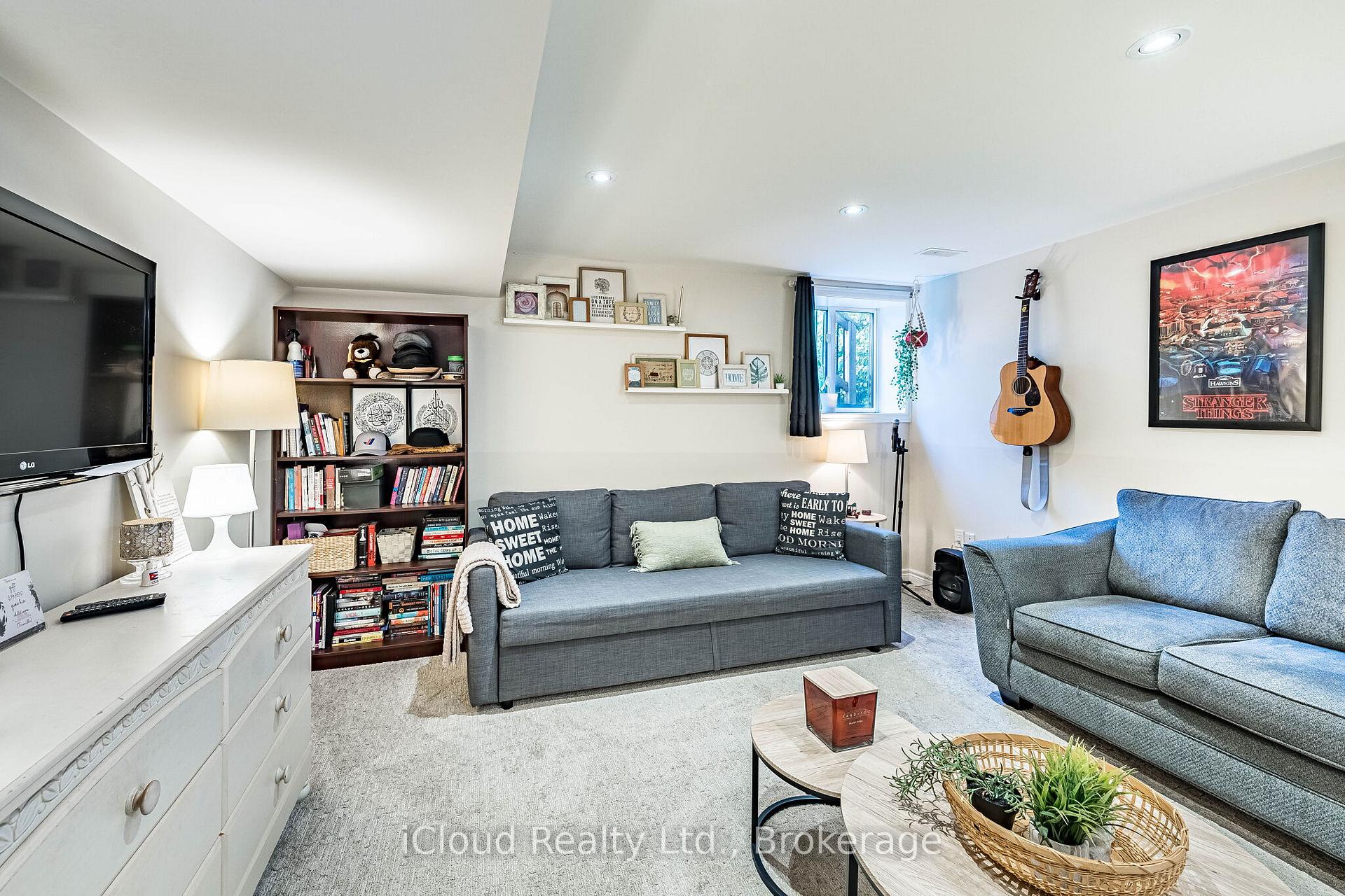Photo 10 of 235 Mead Avenue, Hamilton, Parkview — HOMEH