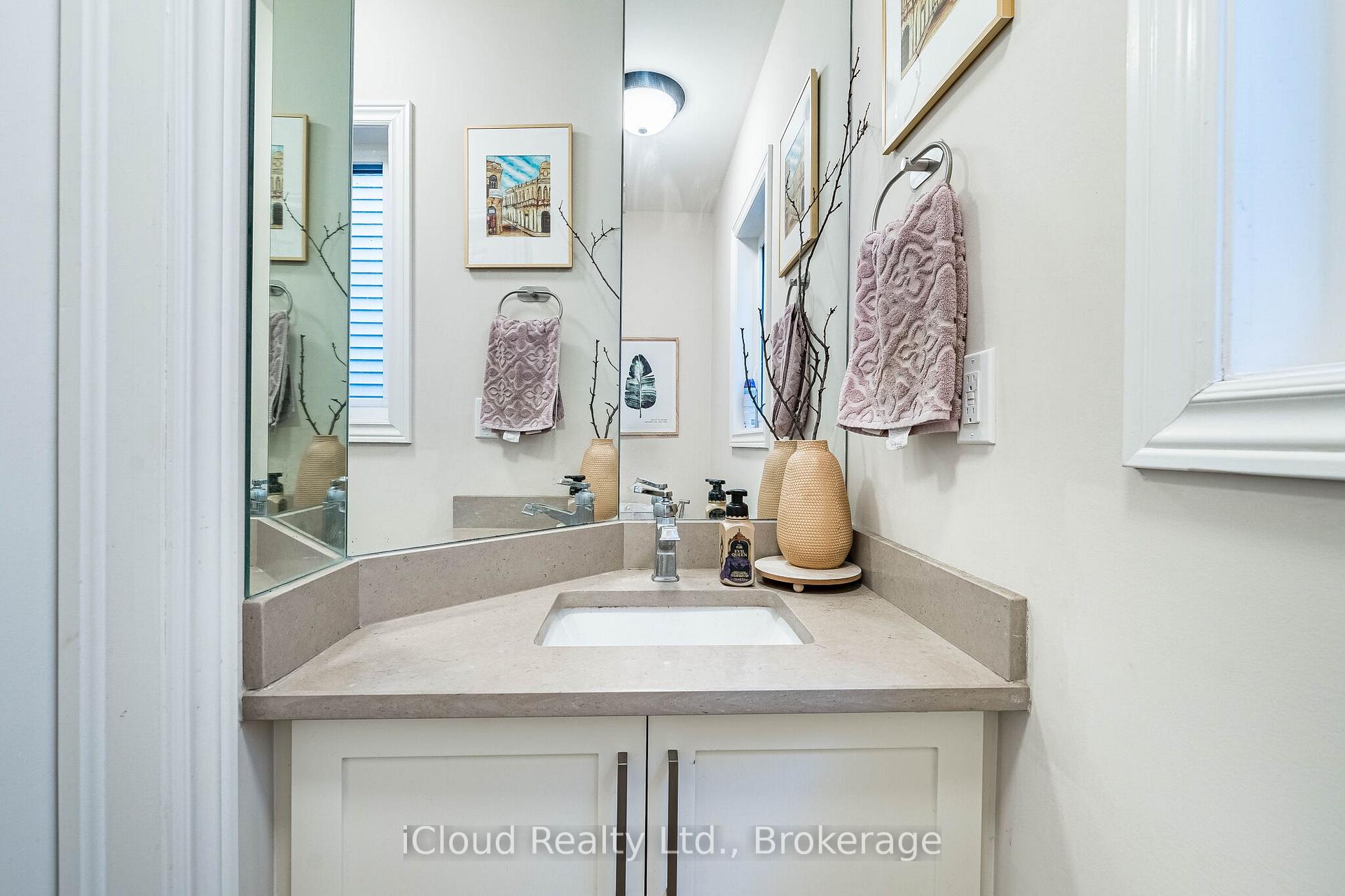 Photo 24 of 235 Mead Avenue, Hamilton, Parkview — HOMEH