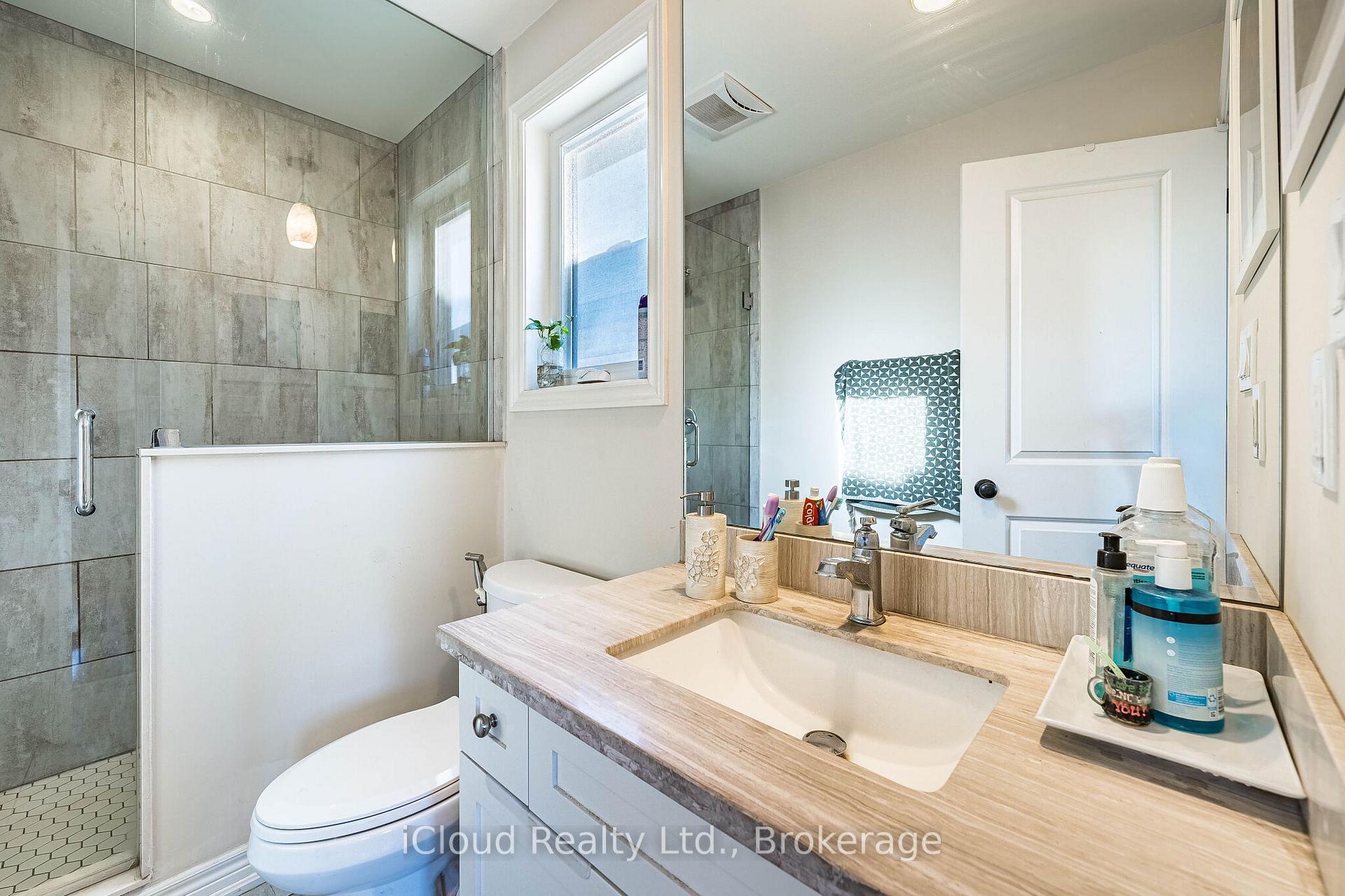 Photo 35 of 235 Mead Avenue, Hamilton, Parkview — HOMEH