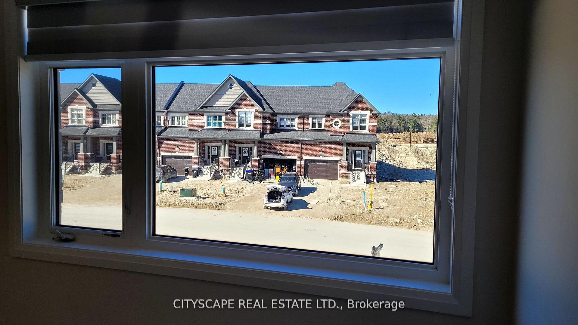 Photo 23 of 206 Rosanne Circle, Wasaga Beach — HOMEH