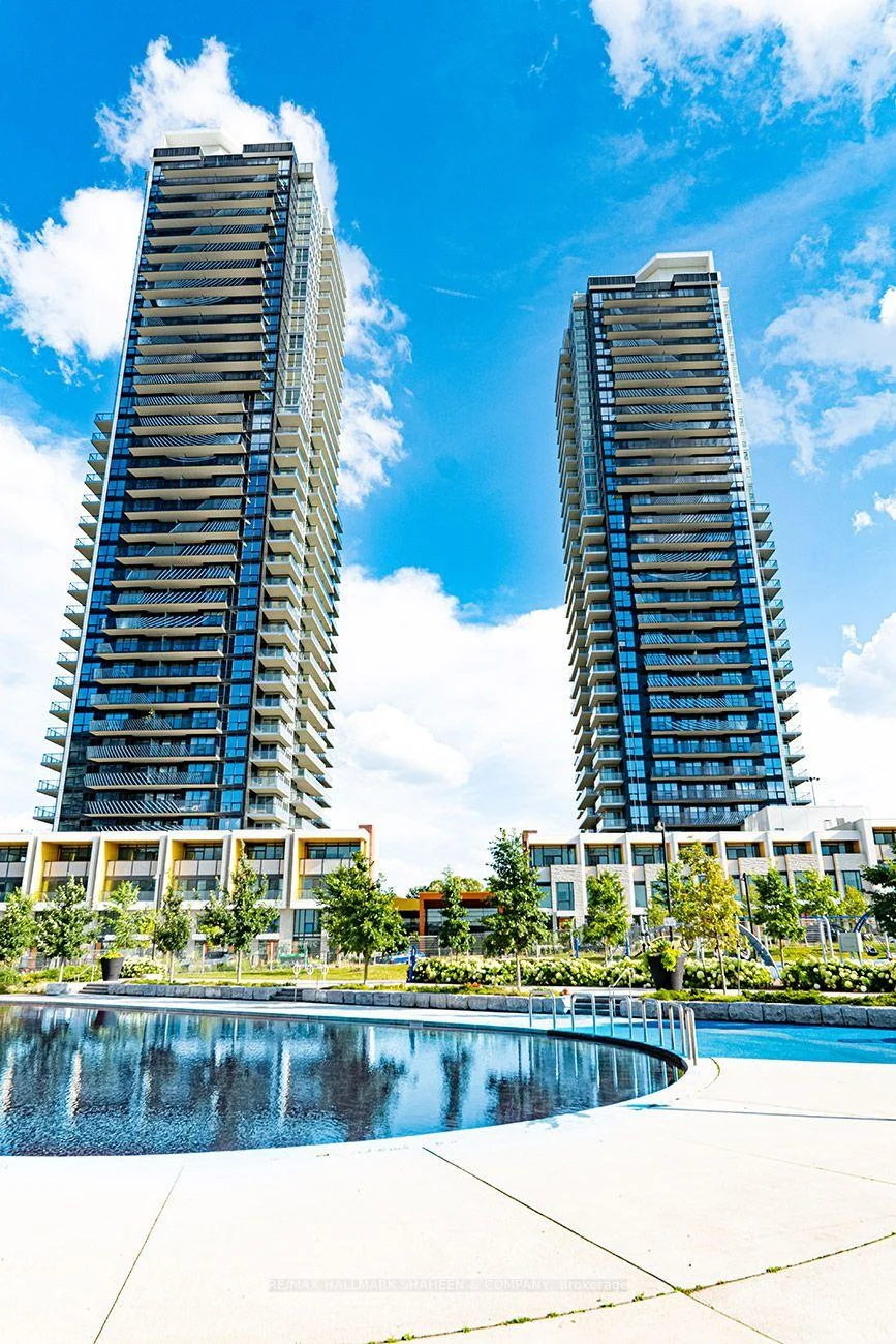 Photo 1 of Unit 13, 85 McMahon Drive, North York, Bayview Village — HOMEH