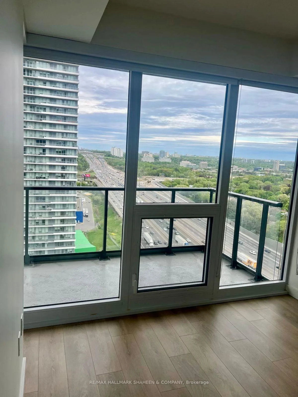 Photo 22 of Unit 13, 85 McMahon Drive, North York, Bayview Village — HOMEH