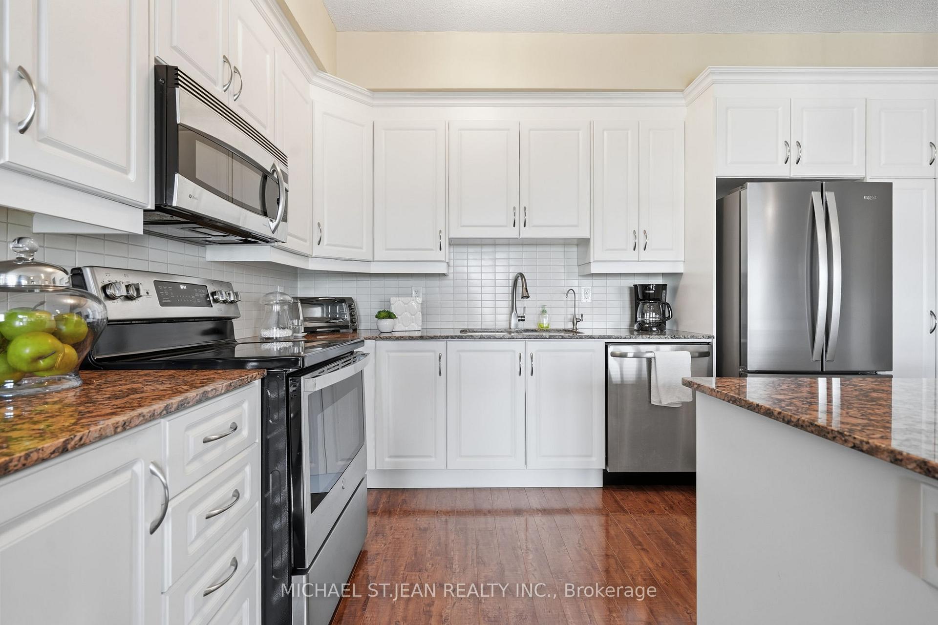 Photo 11 of Unit 521, 8111 Forest Glen Drive, Niagara Falls, Mt. Carmel — HOMEH