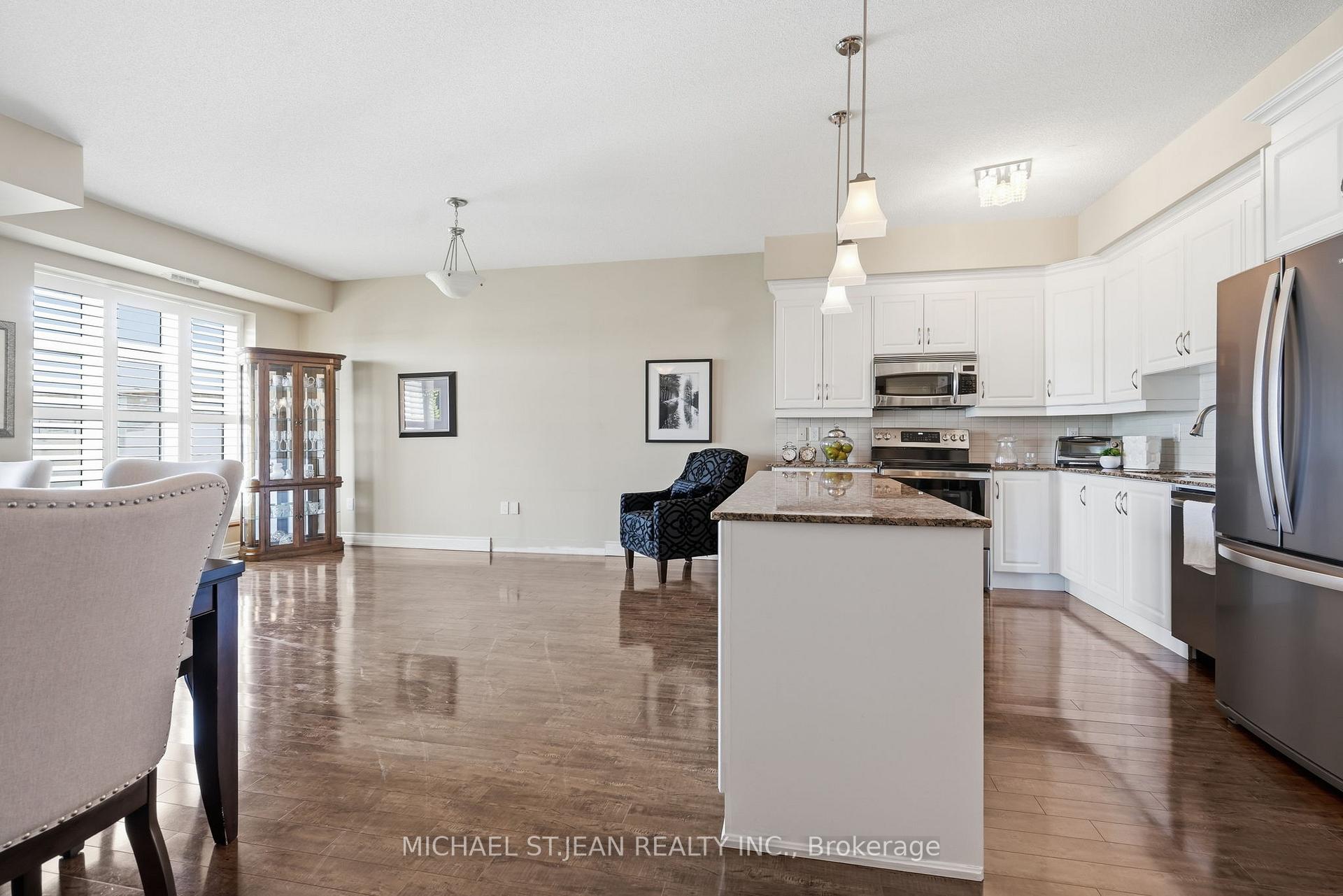 Photo 13 of Unit 521, 8111 Forest Glen Drive, Niagara Falls, Mt. Carmel — HOMEH
