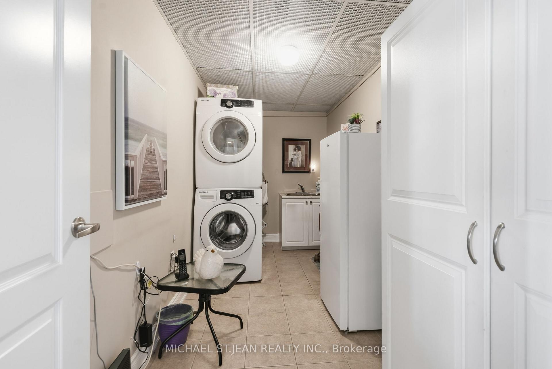 Photo 22 of Unit 521, 8111 Forest Glen Drive, Niagara Falls, Mt. Carmel — HOMEH