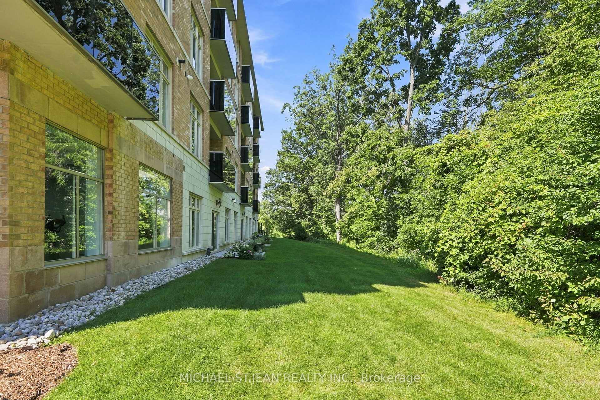 Photo 28 of Unit 521, 8111 Forest Glen Drive, Niagara Falls, Mt. Carmel — HOMEH