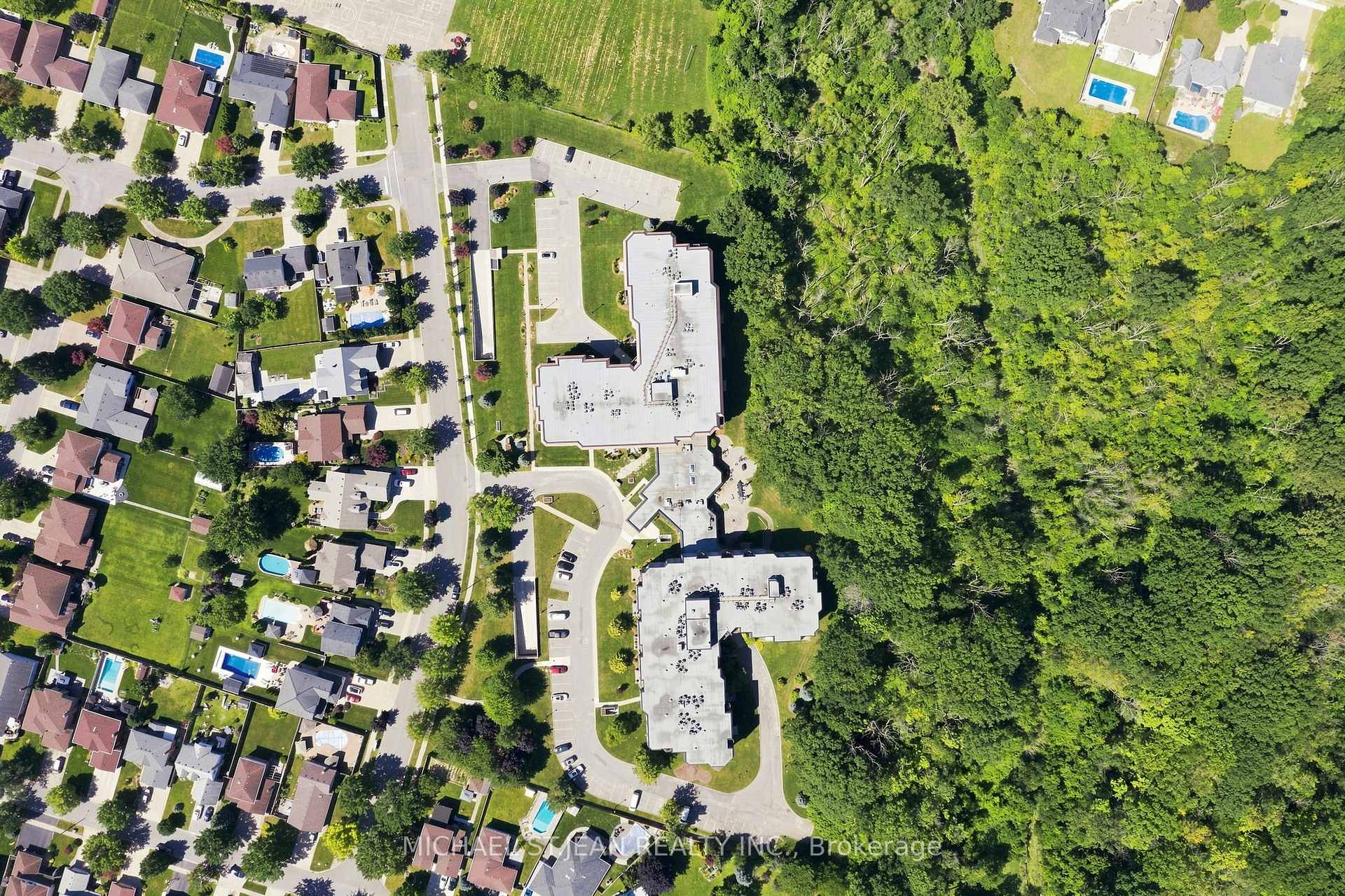 Photo 43 of Unit 521, 8111 Forest Glen Drive, Niagara Falls, Mt. Carmel — HOMEH
