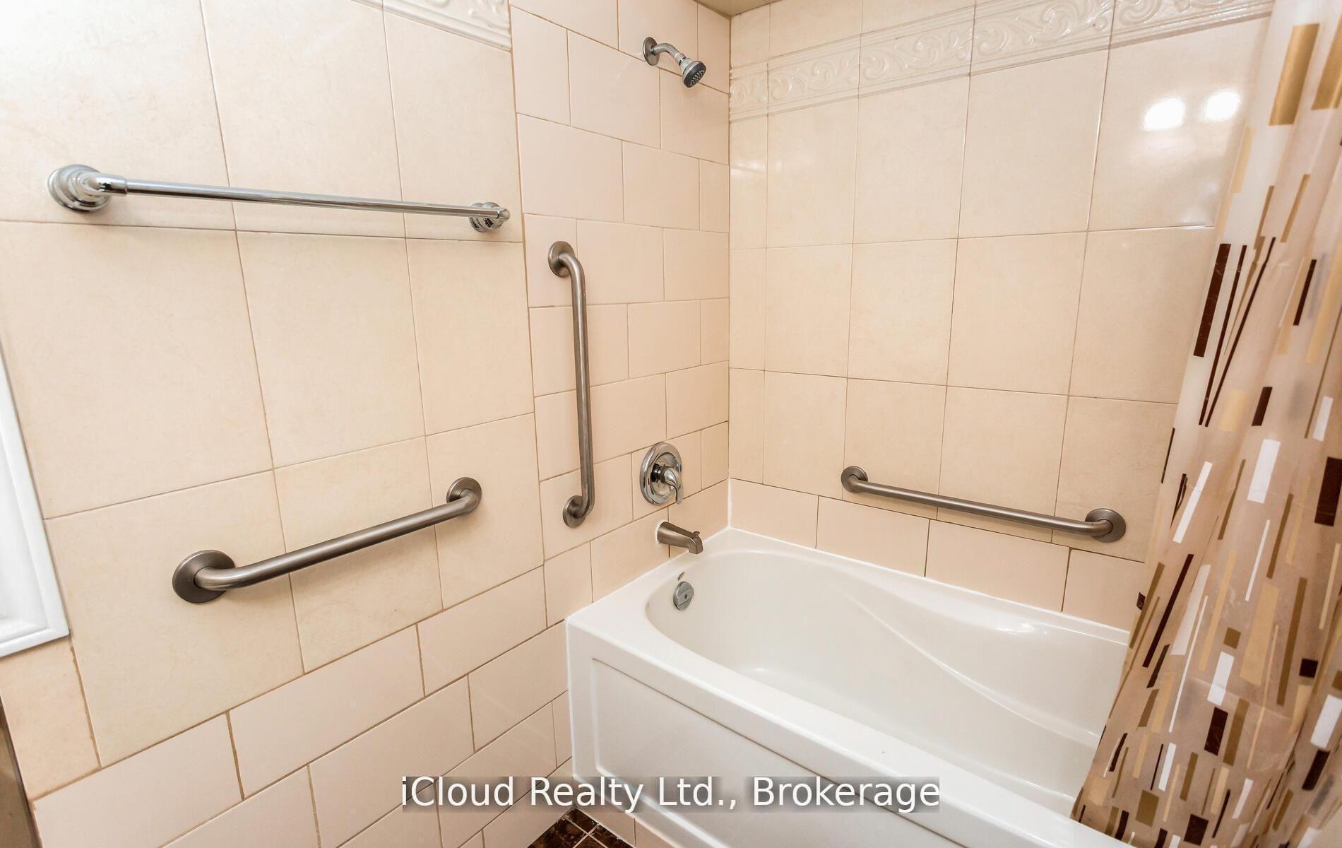 Photo 41 of Unit 837, 33 Harbour Square, Toronto, Waterfront Communities — HOMEH